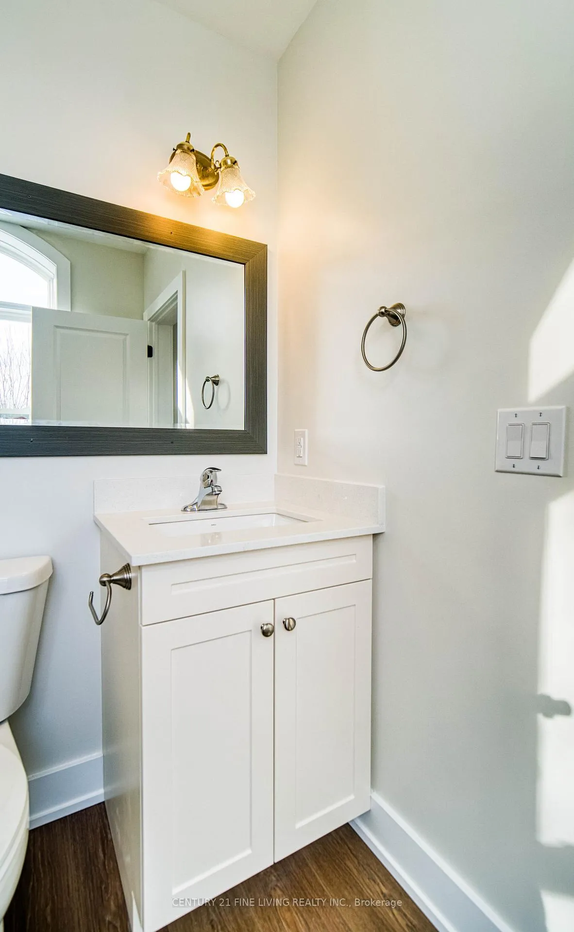 Photo 6 of Unit 202, 1614 Ridge Road E, Oro-Medonte, Hawkestone — HOMEH