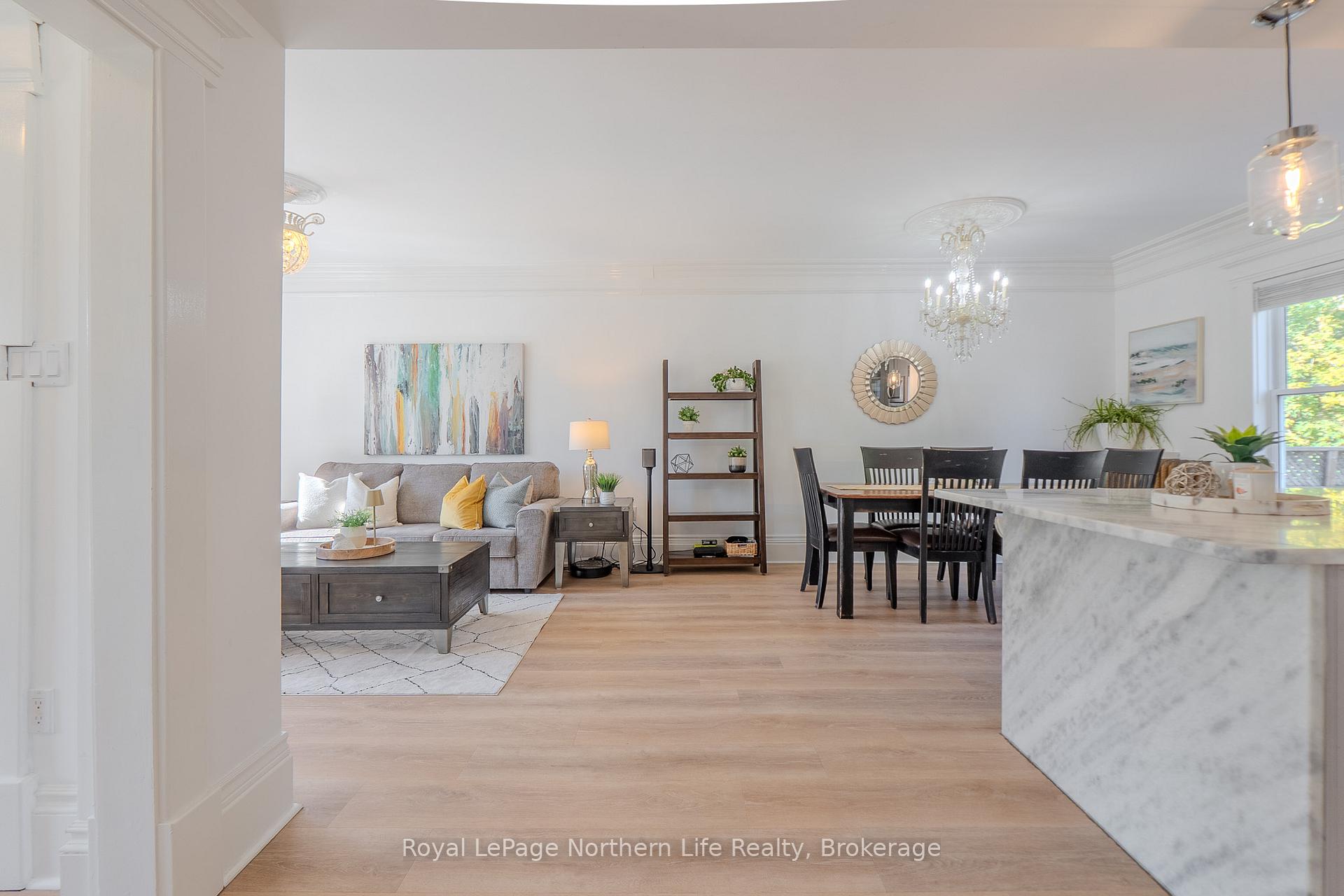 Photo 14 of 712 Jane Street, North Bay, West End — HOMEH