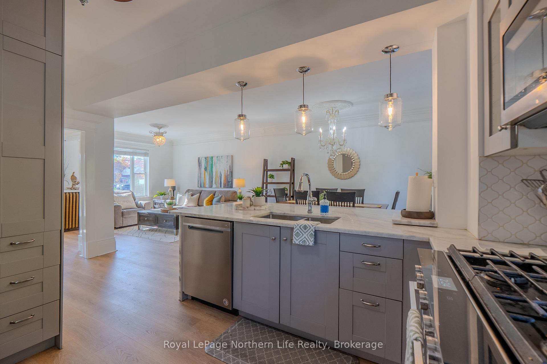 Photo 15 of 712 Jane Street, North Bay, West End — HOMEH