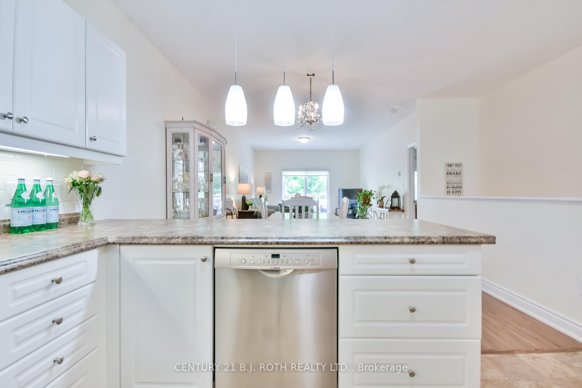 Photo 6 of 202 Lucy Lane, Orillia — HOMEH