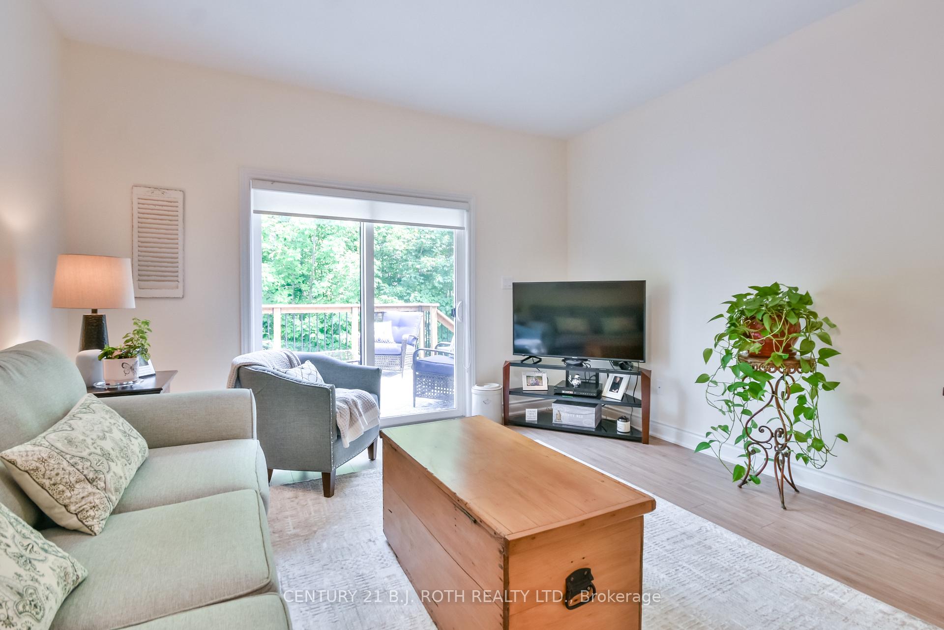 Photo 11 of 202 Lucy Lane, Orillia — HOMEH