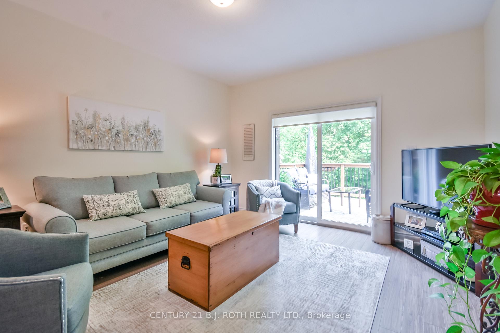 Photo 12 of 202 Lucy Lane, Orillia — HOMEH