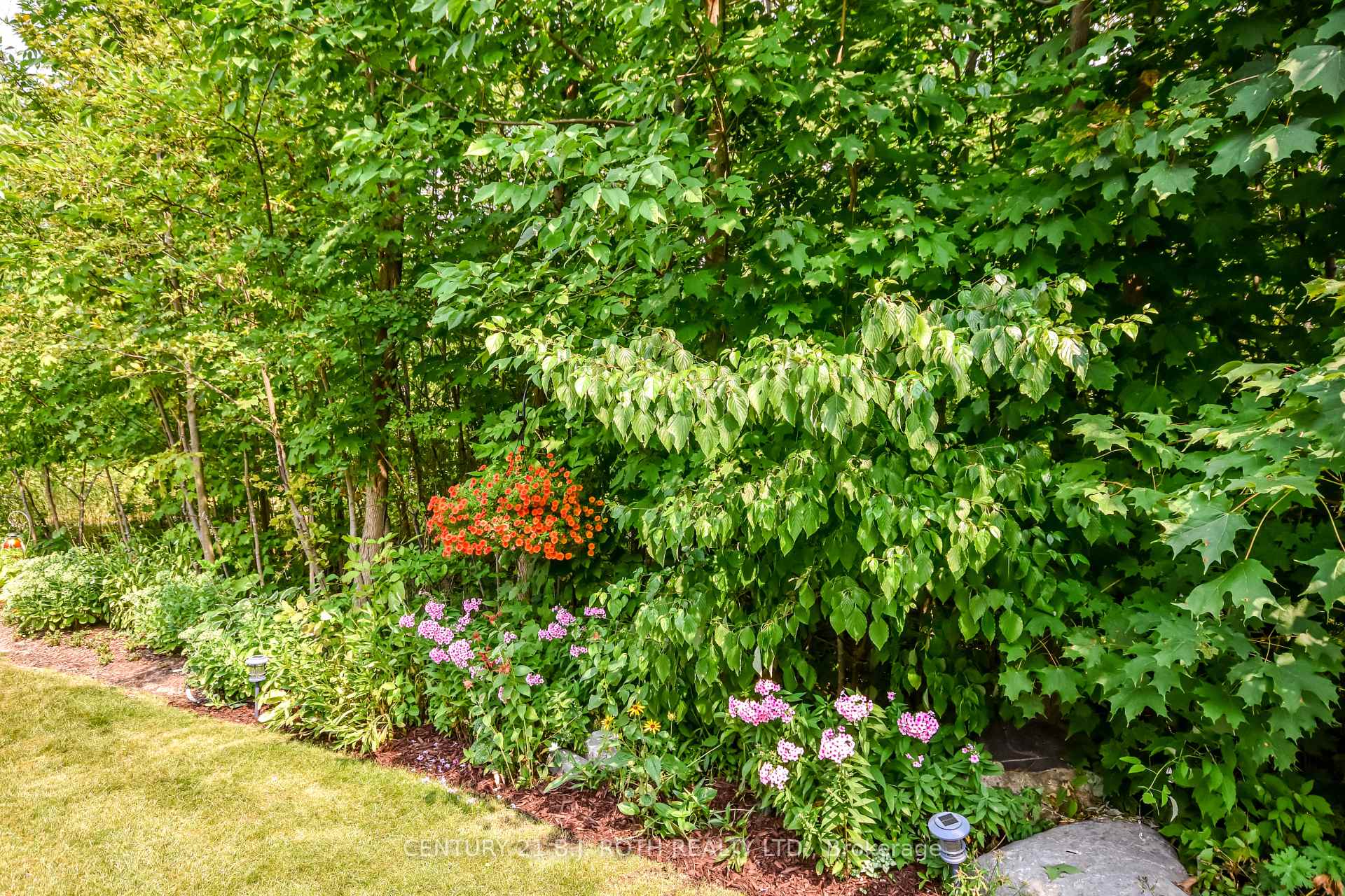 Photo 22 of 202 Lucy Lane, Orillia — HOMEH