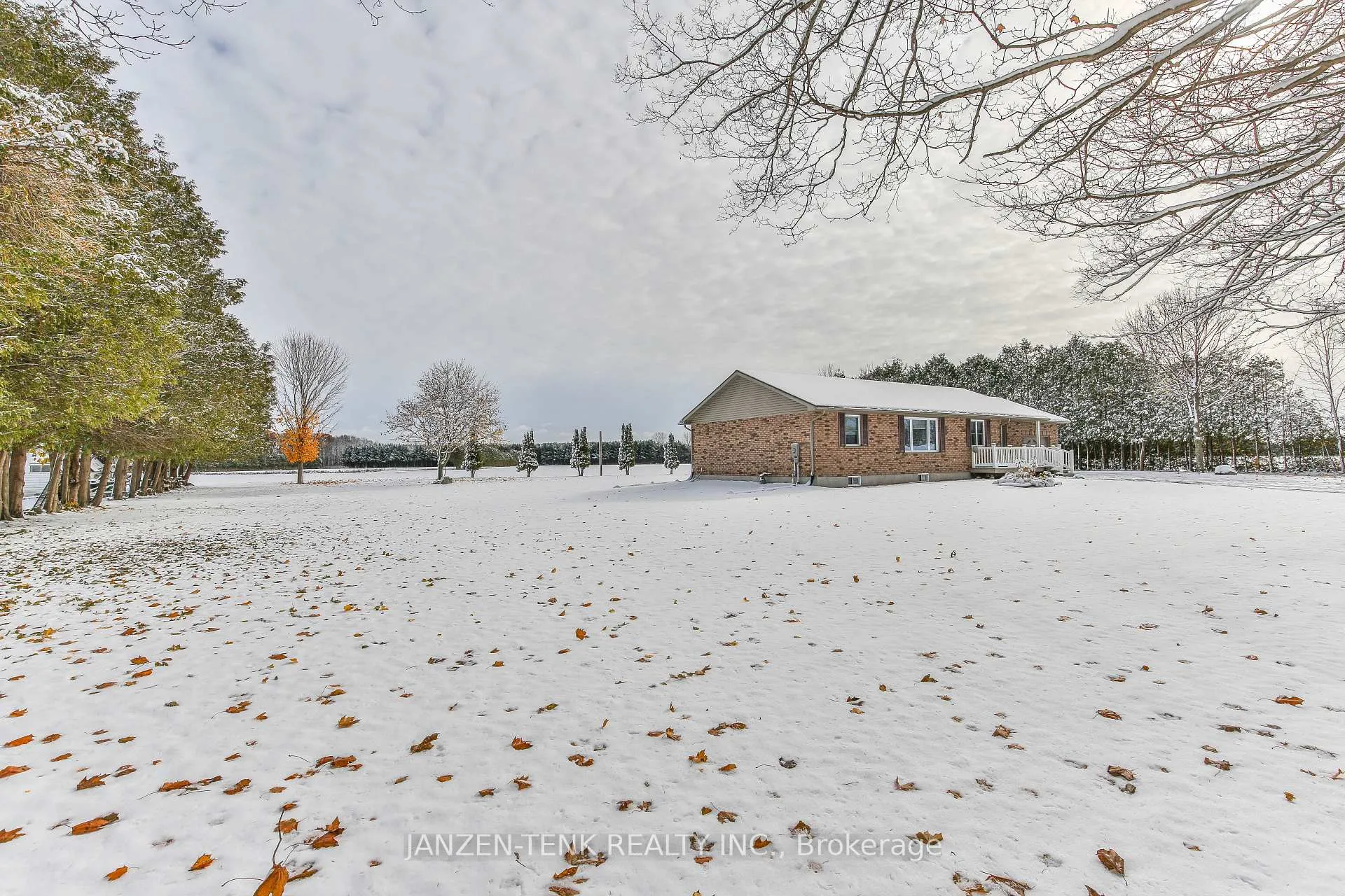 Photo 9 of 1728 1st Concession Road, Norfolk, Rural Houghton — HOMEH