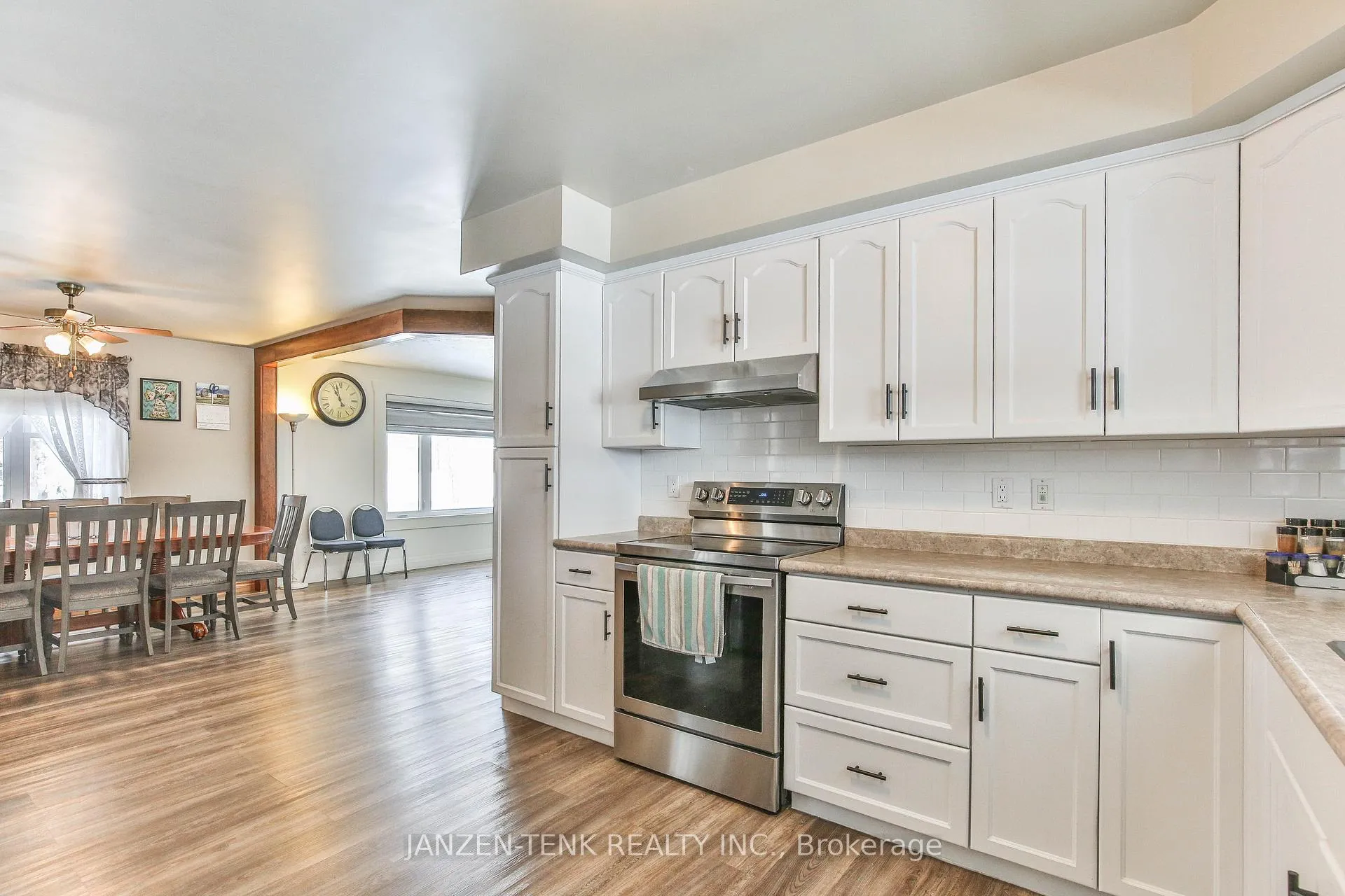 Photo 15 of 1728 1st Concession Road, Norfolk, Rural Houghton — HOMEH