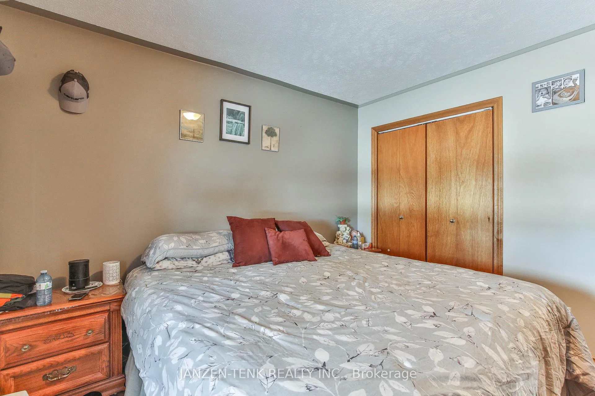 Photo 23 of 1728 1st Concession Road, Norfolk, Rural Houghton — HOMEH
