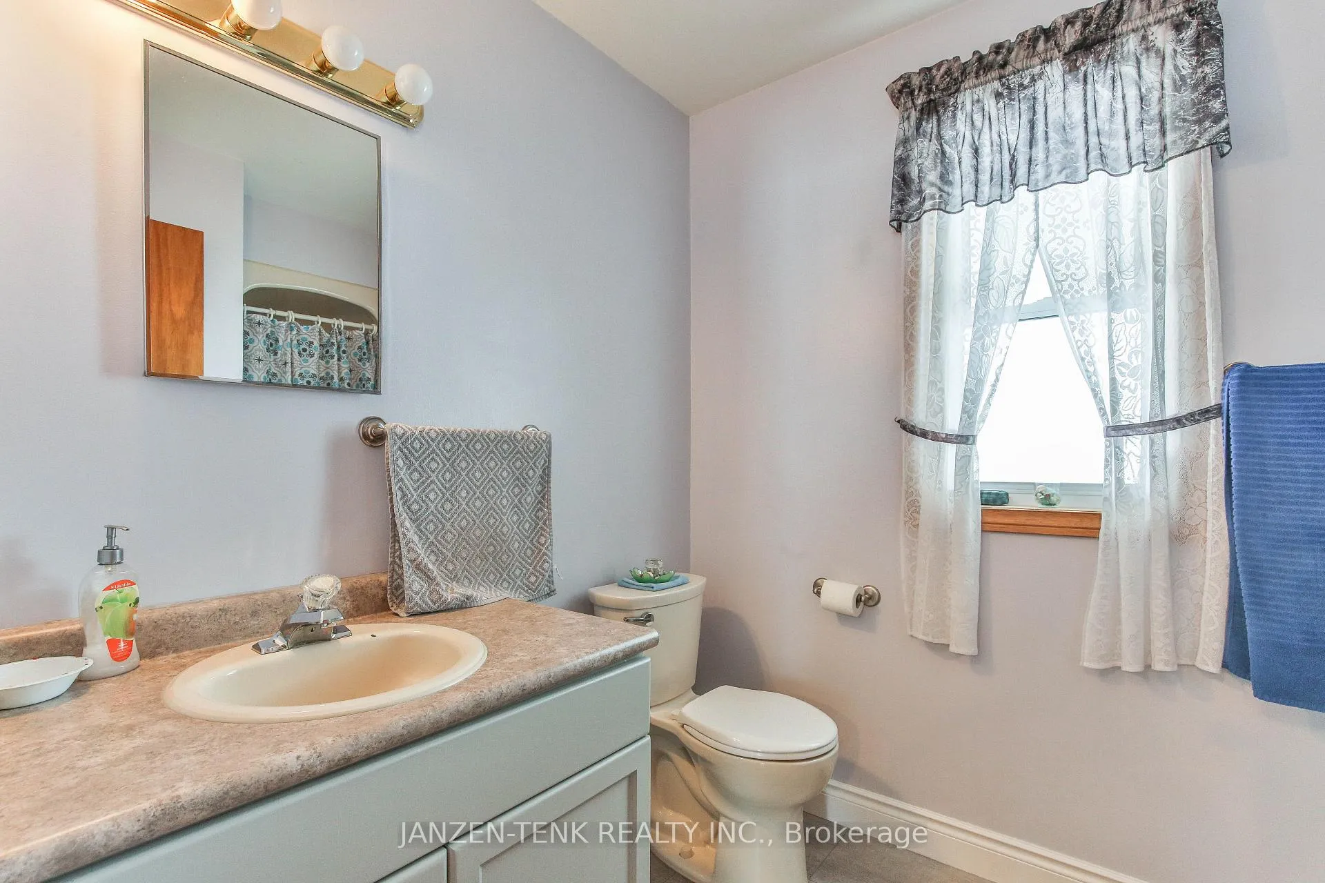 Photo 29 of 1728 1st Concession Road, Norfolk, Rural Houghton — HOMEH