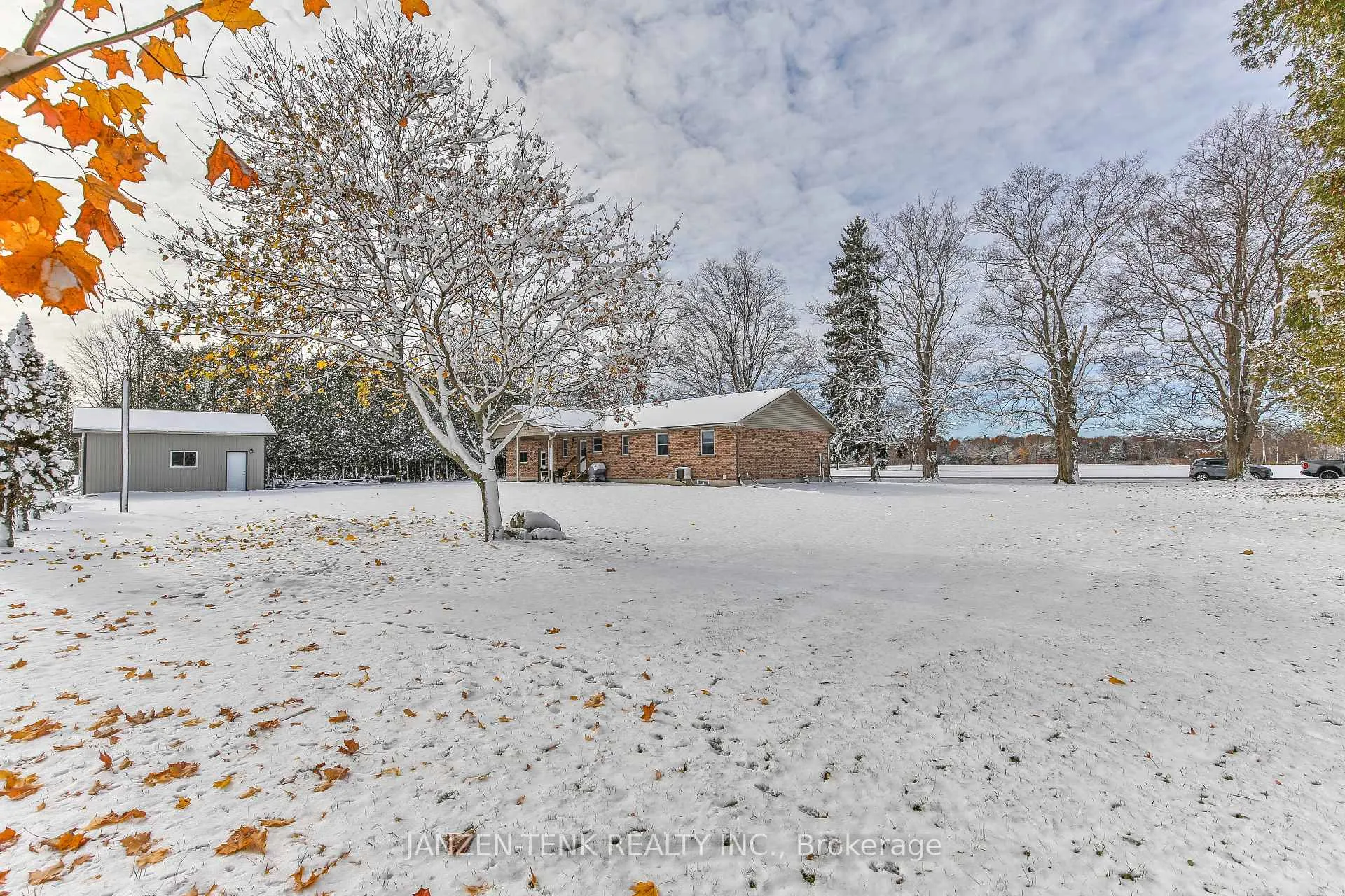 Photo 39 of 1728 1st Concession Road, Norfolk, Rural Houghton — HOMEH