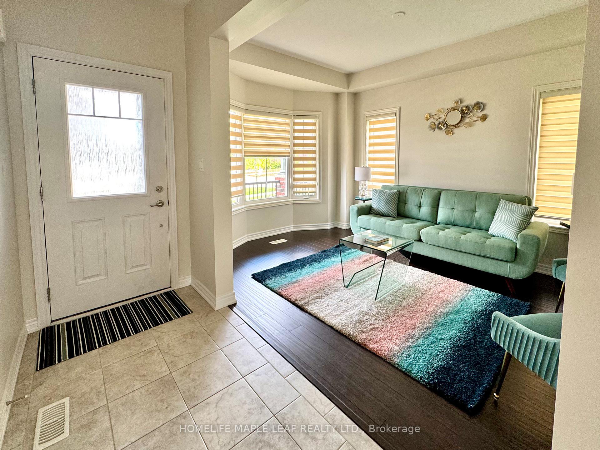 Photo 2 of 153 Lametti Drive, Pelham, Fonthill — HOMEH