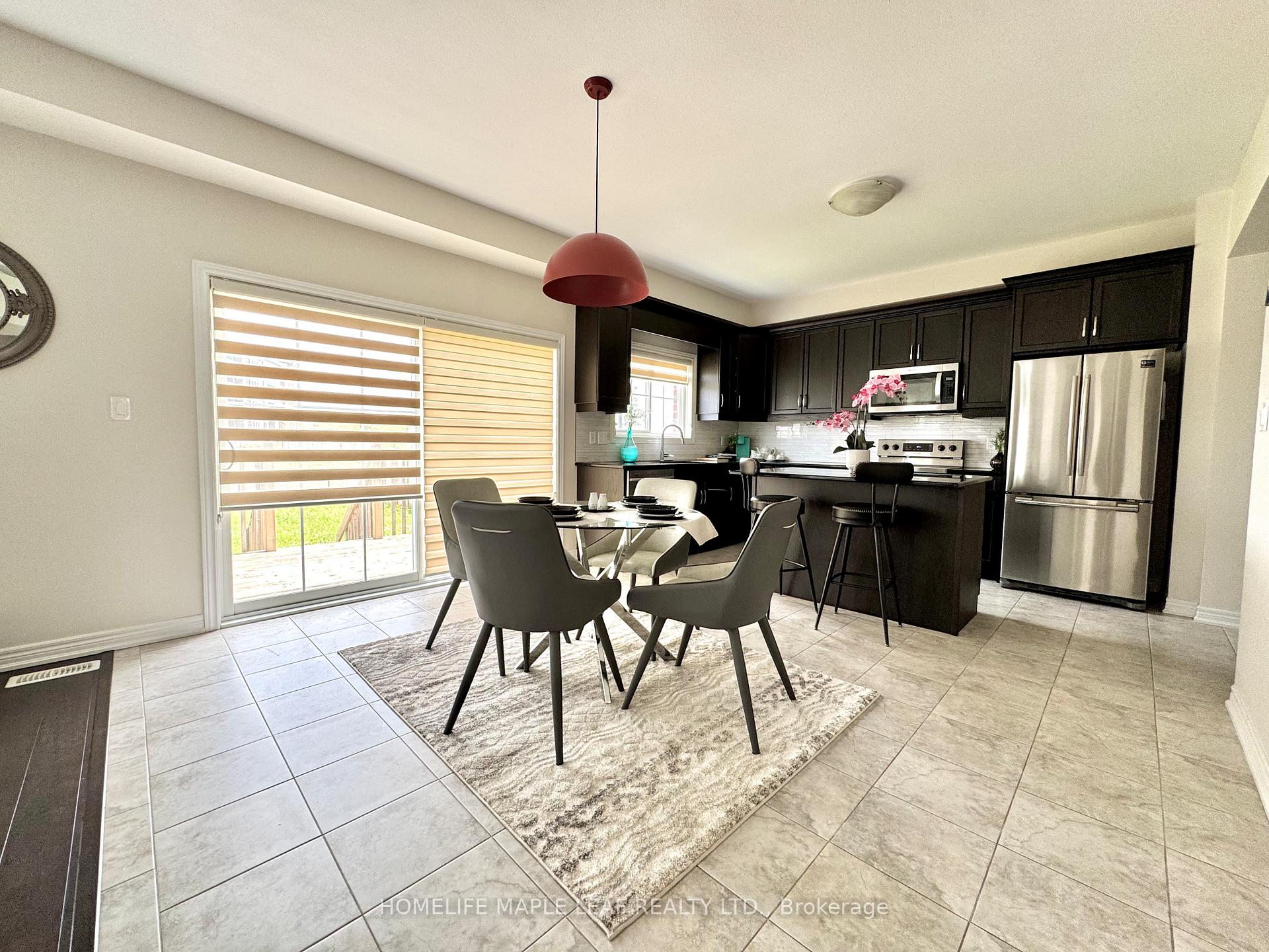 Photo 7 of 153 Lametti Drive, Pelham, Fonthill — HOMEH