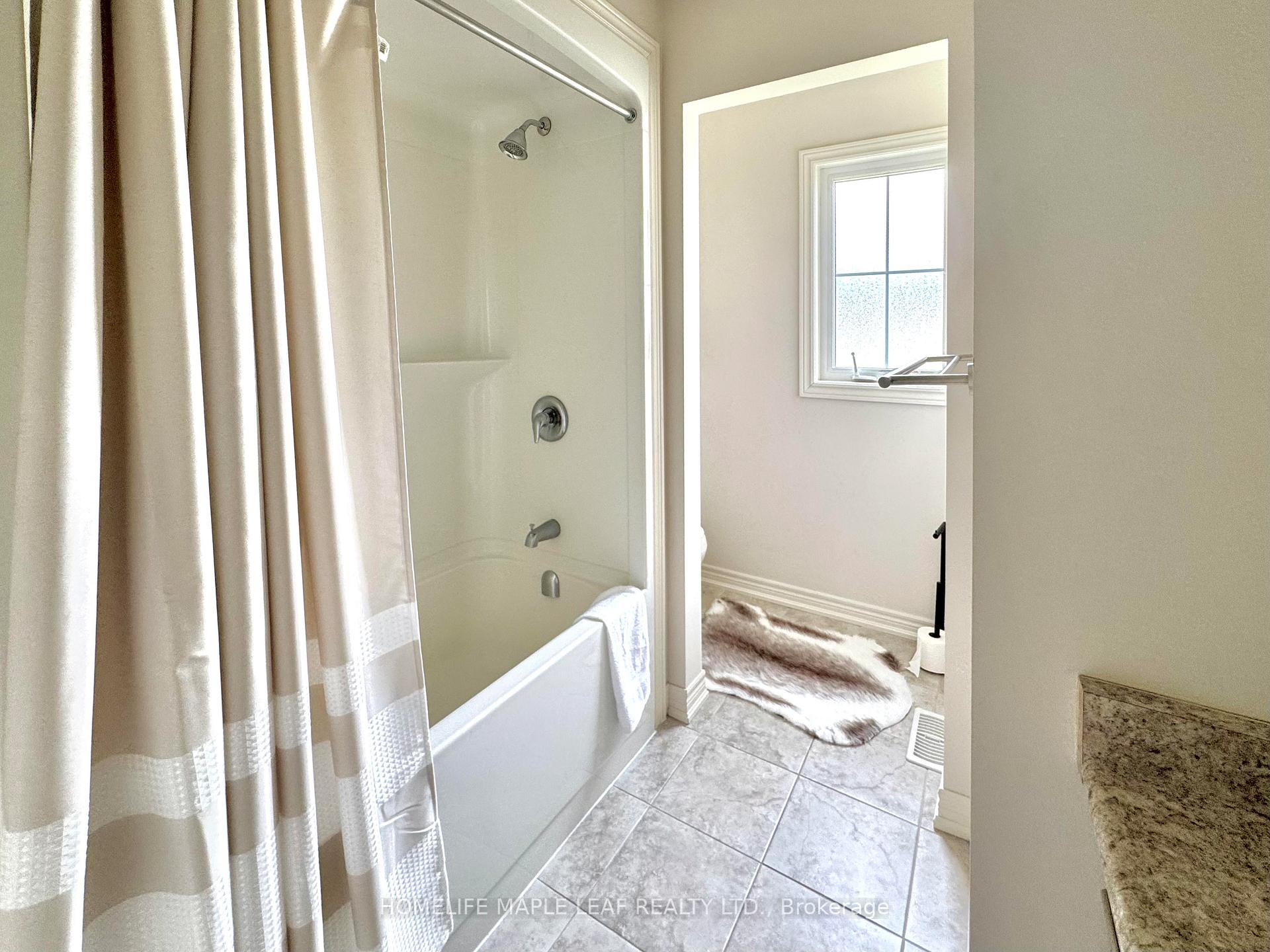 Photo 21 of 153 Lametti Drive, Pelham, Fonthill — HOMEH