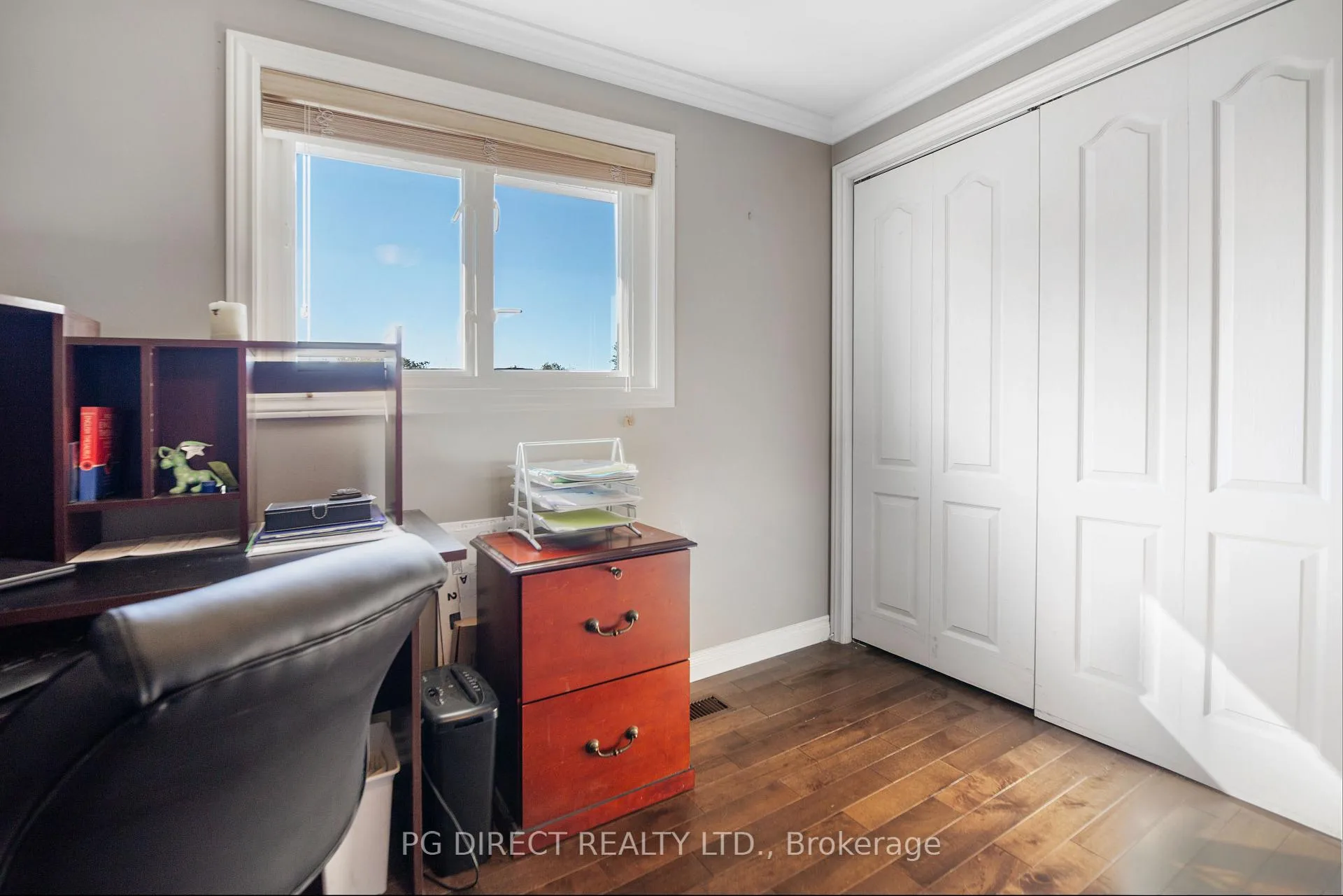 Photo 11 of 383 Chippewa Street W, North Bay, Central — HOMEH