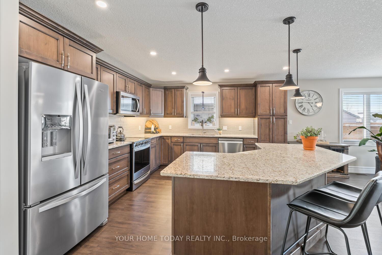 Photo 10 of 255 Krotz Street W, North Perth, Listowel — HOMEH