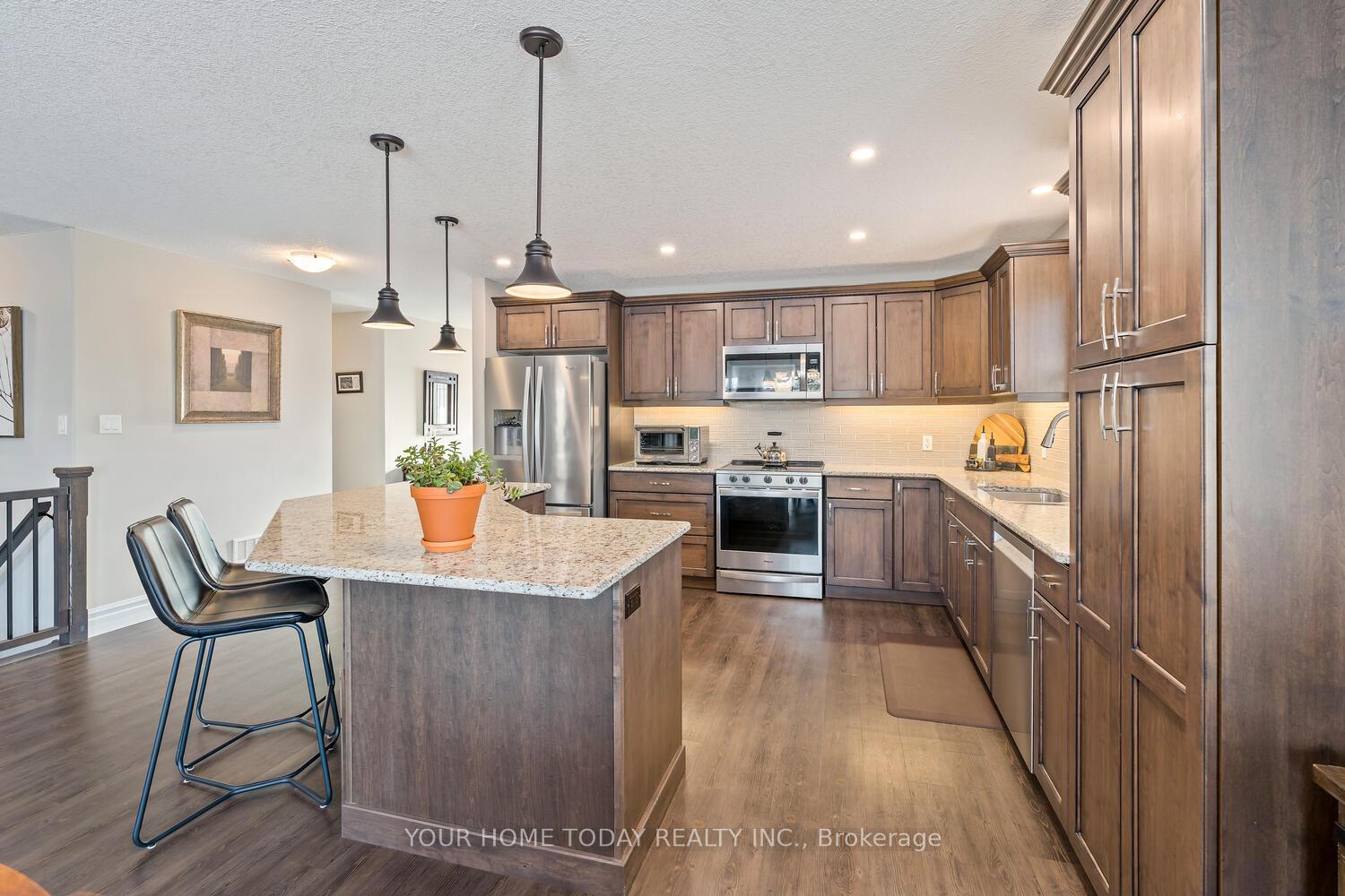 Photo 14 of 255 Krotz Street W, North Perth, Listowel — HOMEH