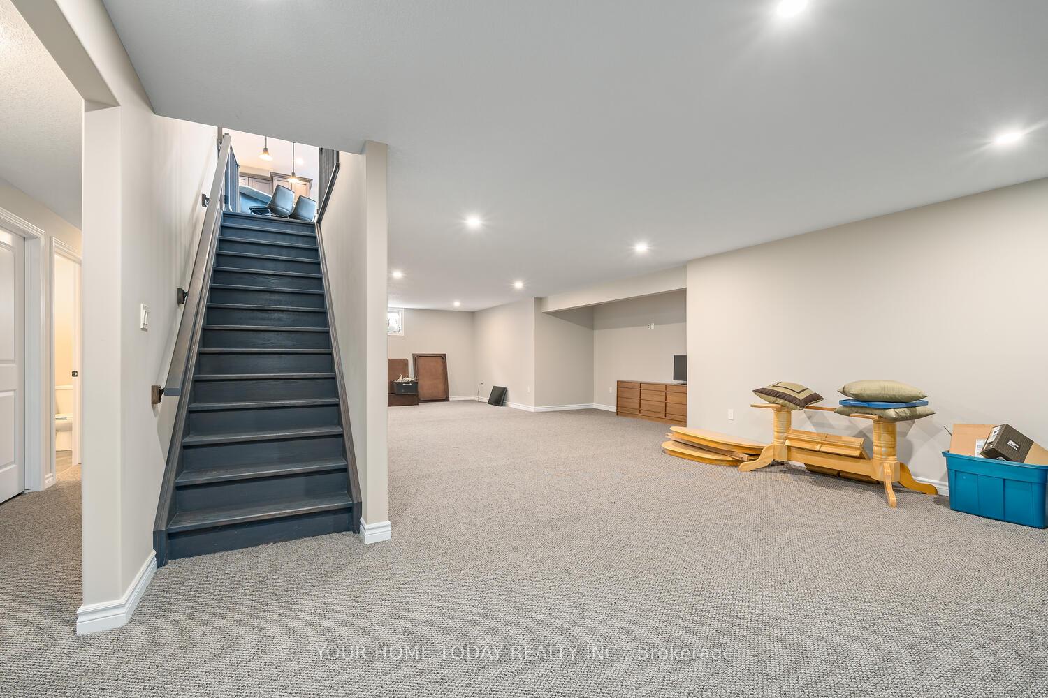 Photo 25 of 255 Krotz Street W, North Perth, Listowel — HOMEH