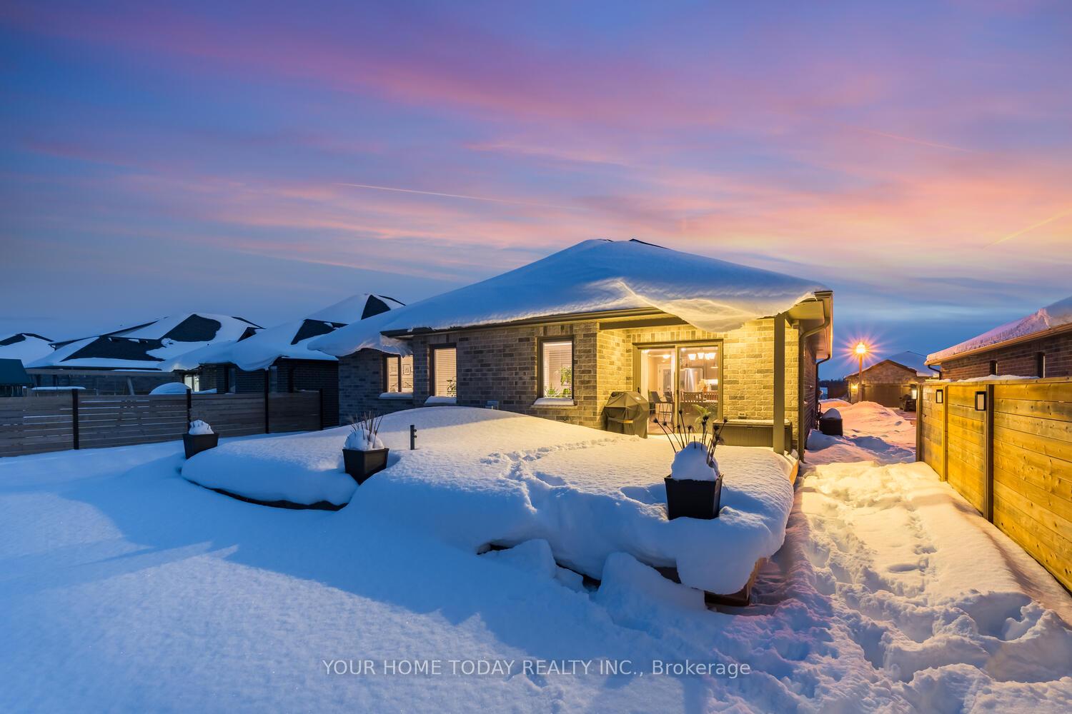 Photo 32 of 255 Krotz Street W, North Perth, Listowel — HOMEH