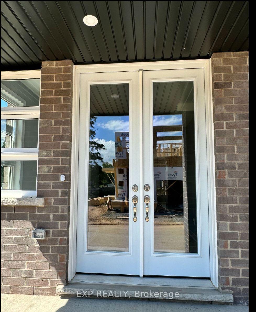 Front of Unit 28, 5672 Dorchester Road