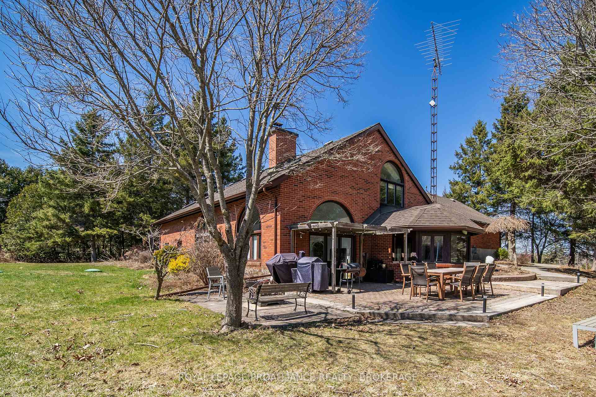 Photo 36 of 491 Maple Lawn Drive, Kingston, City North of 401 — HOMEH