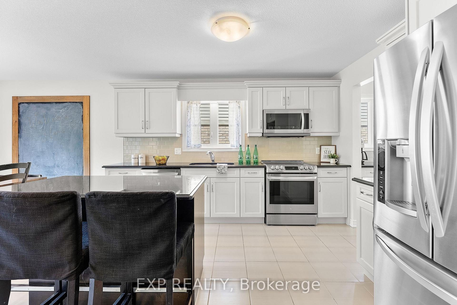 Photo 11 of 9 Philmori Boulevard, Pelham, Fonthill — HOMEH