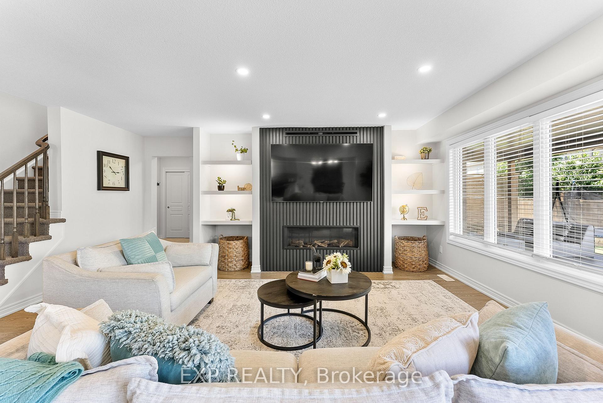 Photo 20 of 9 Philmori Boulevard, Pelham, Fonthill — HOMEH