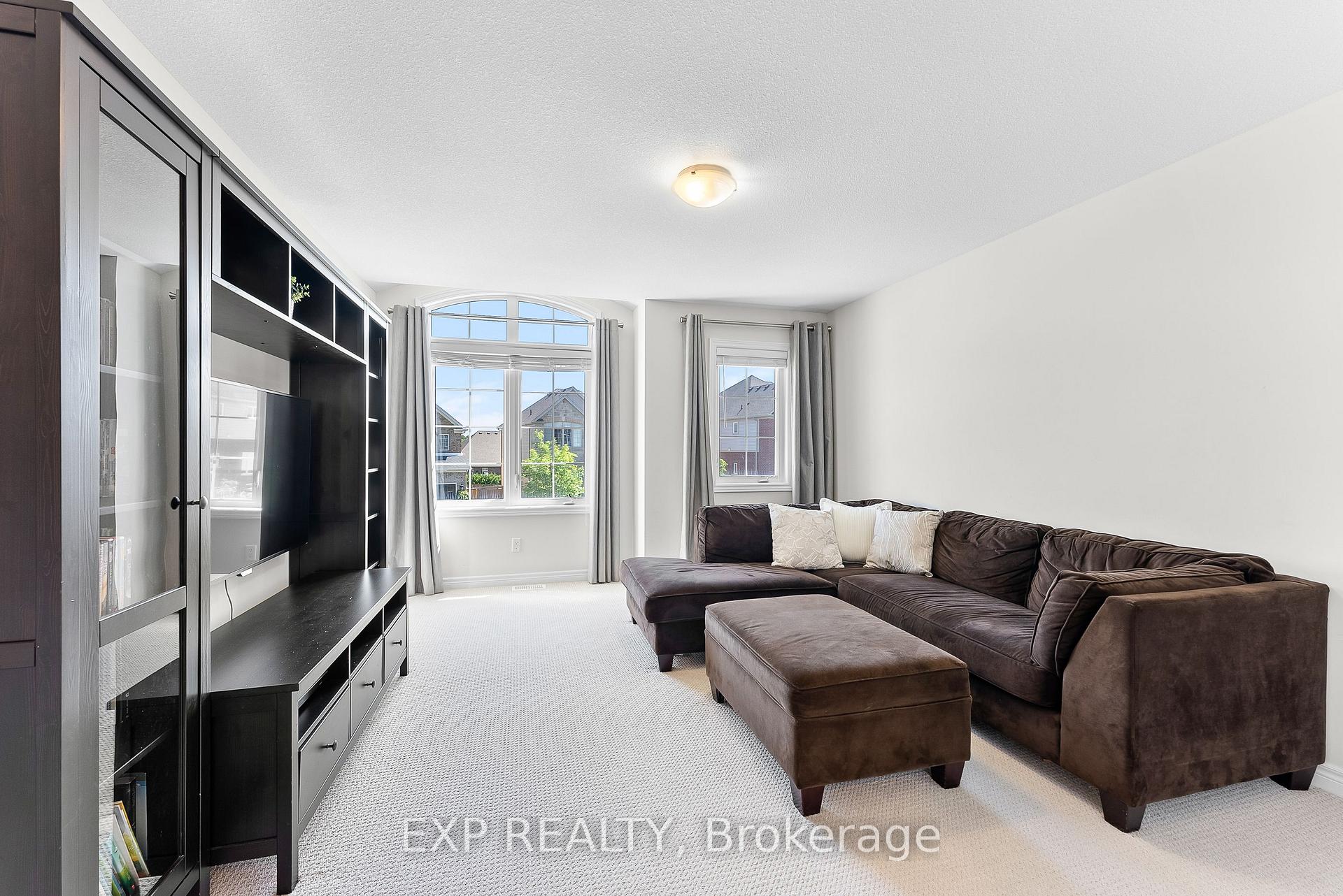 Photo 26 of 9 Philmori Boulevard, Pelham, Fonthill — HOMEH