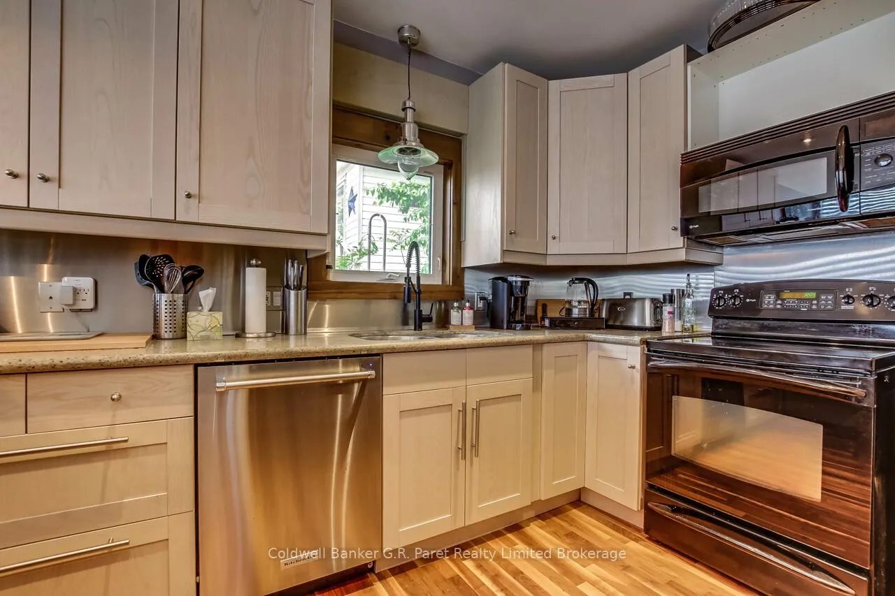 Photo 17 of 61 Bluewater Avenue, Norfolk, Booth's Harbour — HOMEH