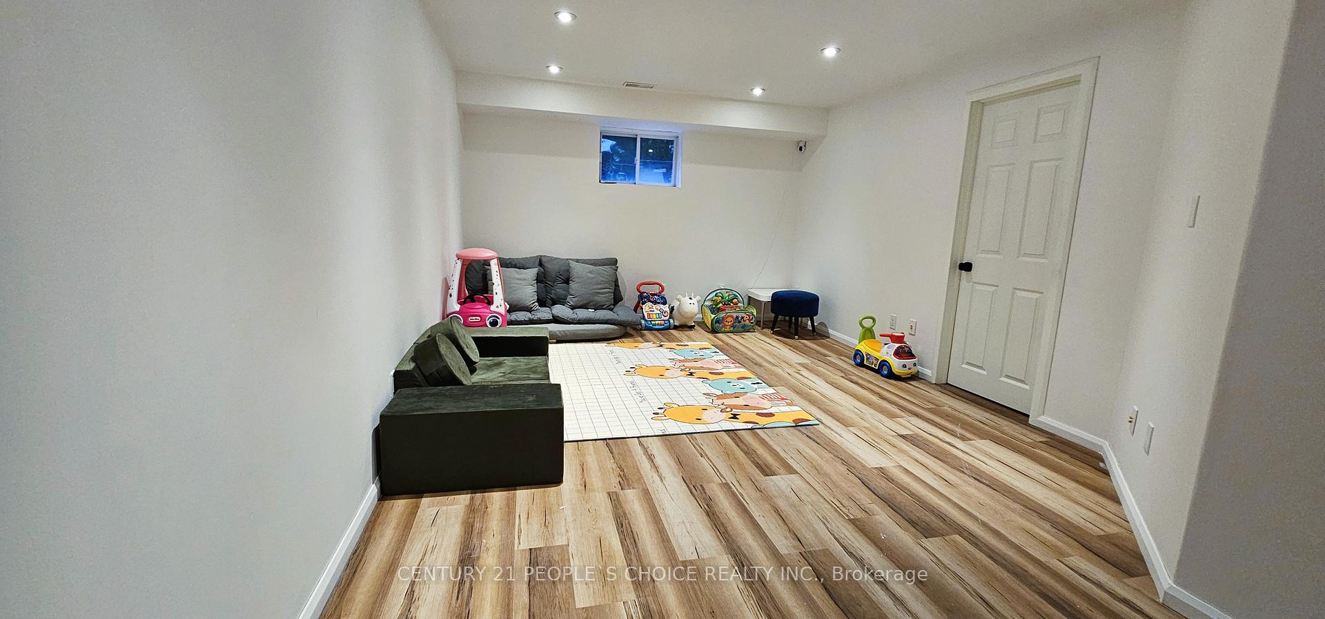 Photo 22 of Unit 24, 620 Ferguson Drive, Milton, Beaty — HOMEH