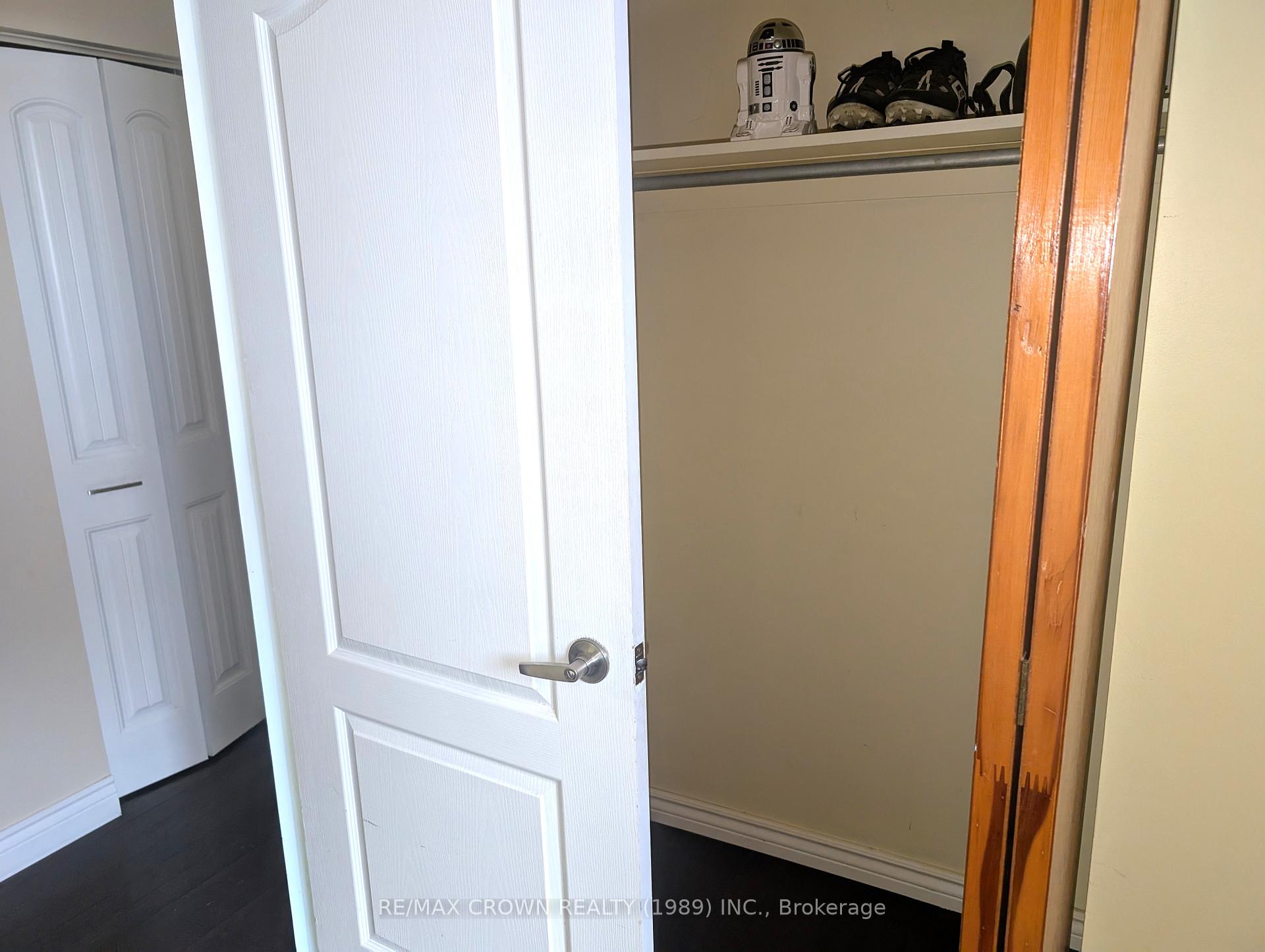Photo 13 of 526 Wallace Road, North Bay, Birchaven — HOMEH