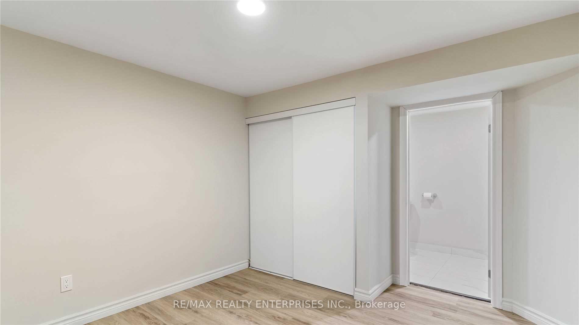 Photo 15 of 1117 Venus Crescent, Oshawa, Lakeview — HOMEH