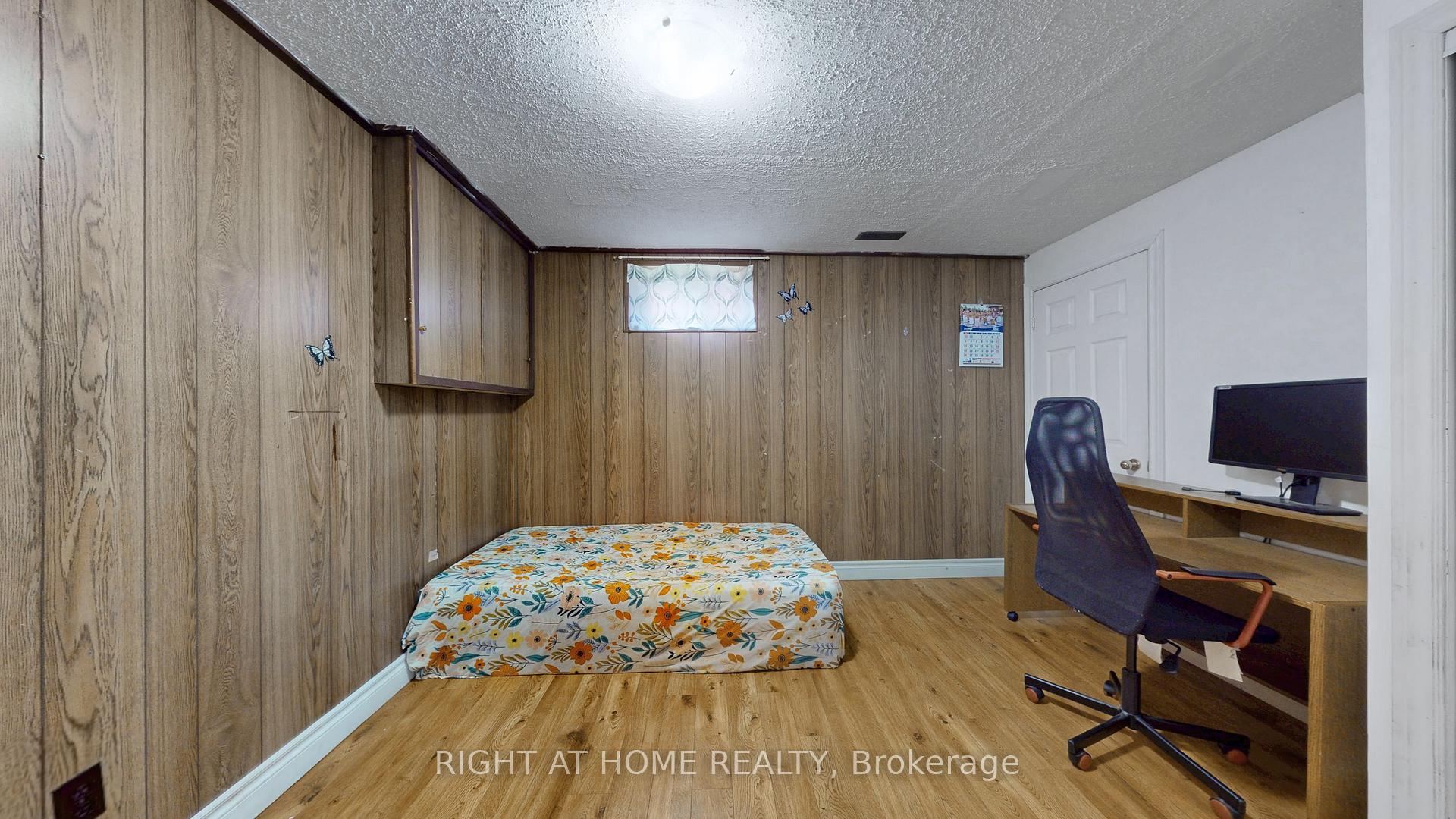 Photo 29 of 79 Oakes Avenue, Oshawa, O'Neill — HOMEH