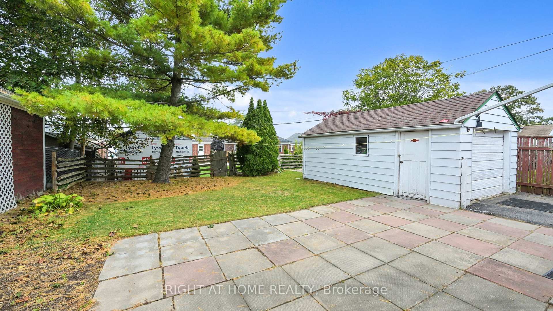 Photo 33 of 79 Oakes Avenue, Oshawa, O'Neill — HOMEH