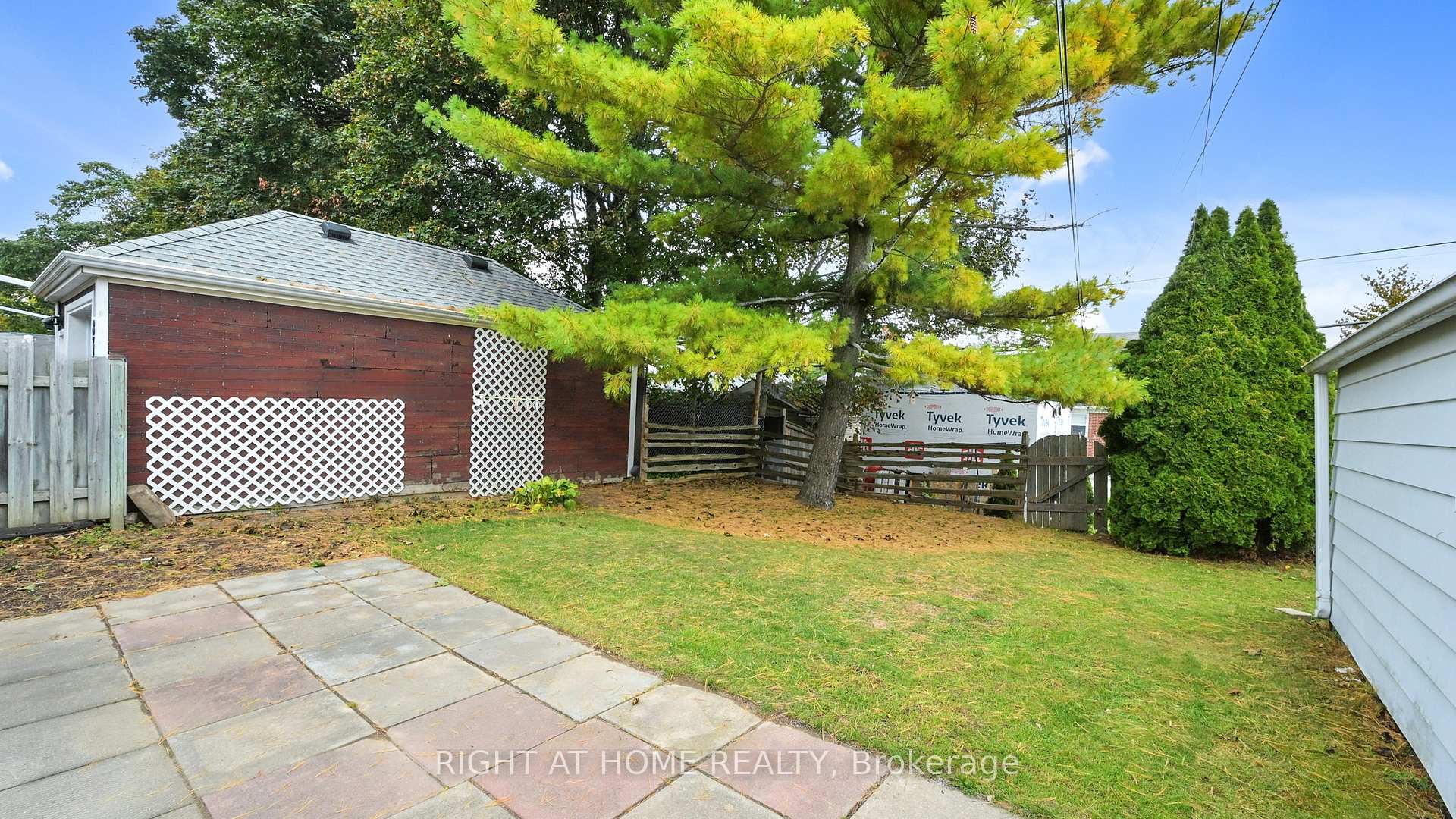 Photo 36 of 79 Oakes Avenue, Oshawa, O'Neill — HOMEH