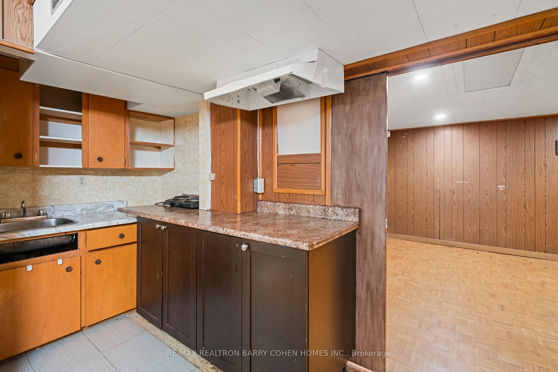 Photo 17 of 86 Steeles Avenue E, Markham, Grandview — HOMEH