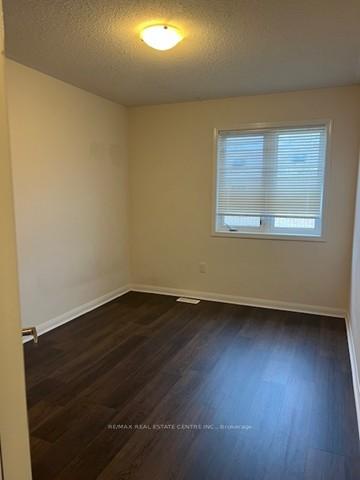 Photo 11 of 242 Gleave Terrace, Milton, Harrison — HOMEH