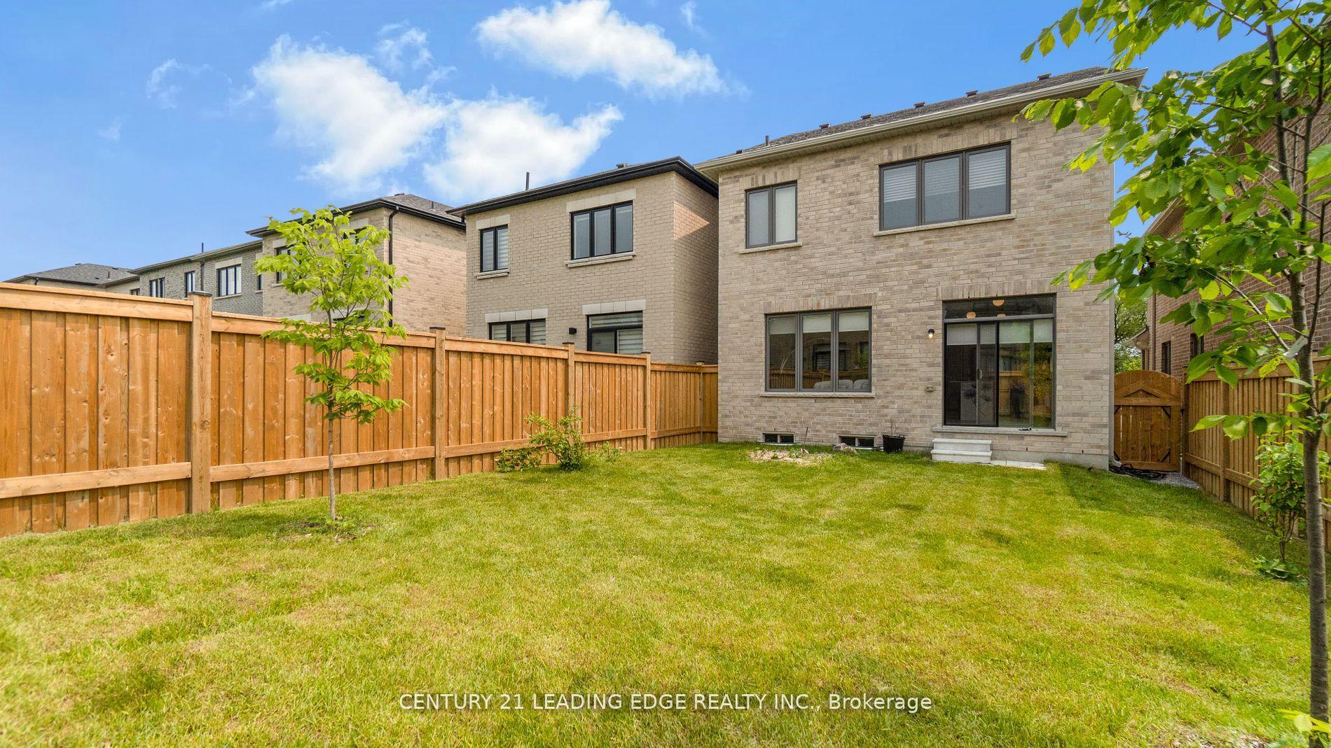 Photo 8 of 1300 Klondike Drive, Oshawa, Kedron — HOMEH