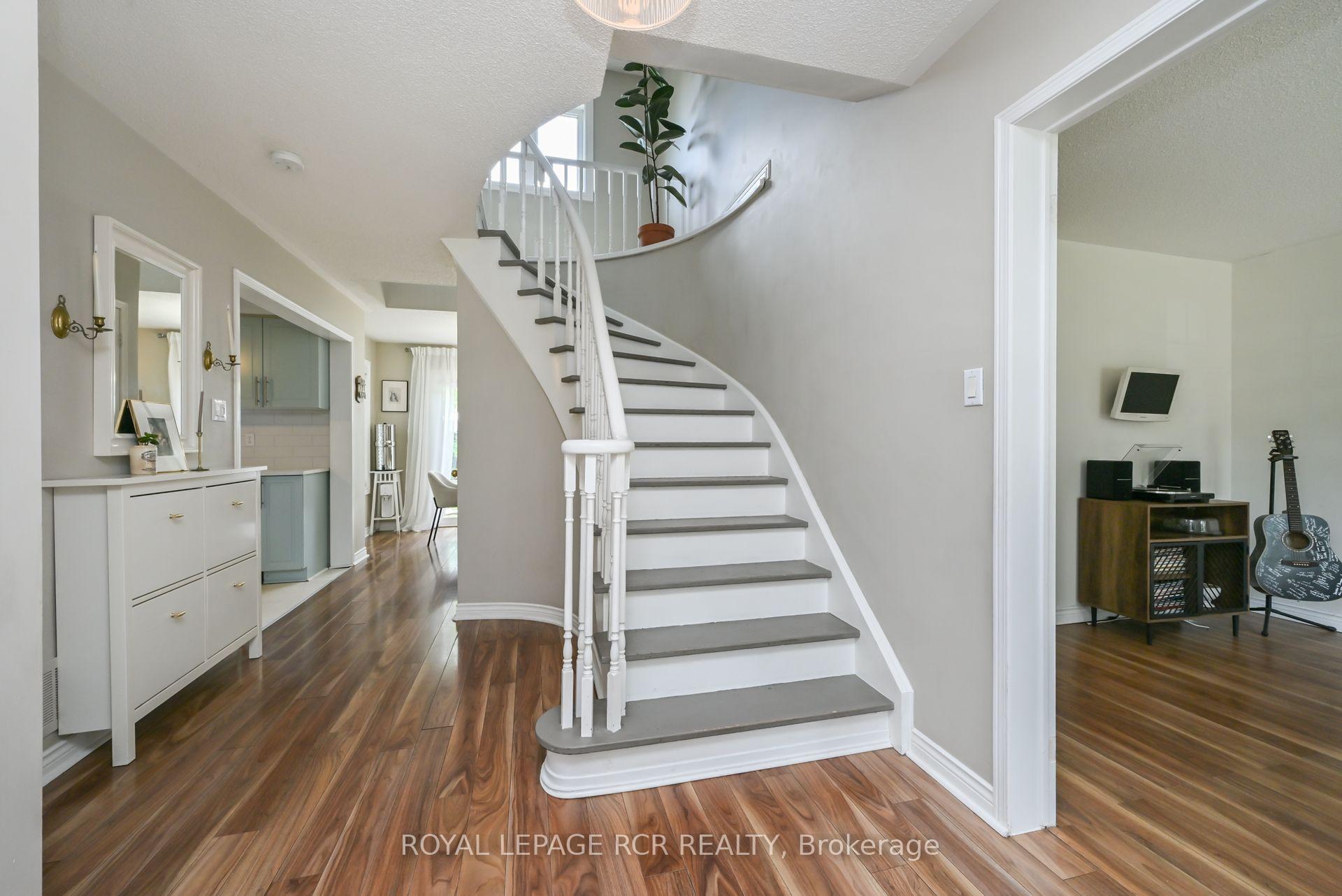Photo 14 of 46 Oak Street, New Tecumseth, Alliston — HOMEH