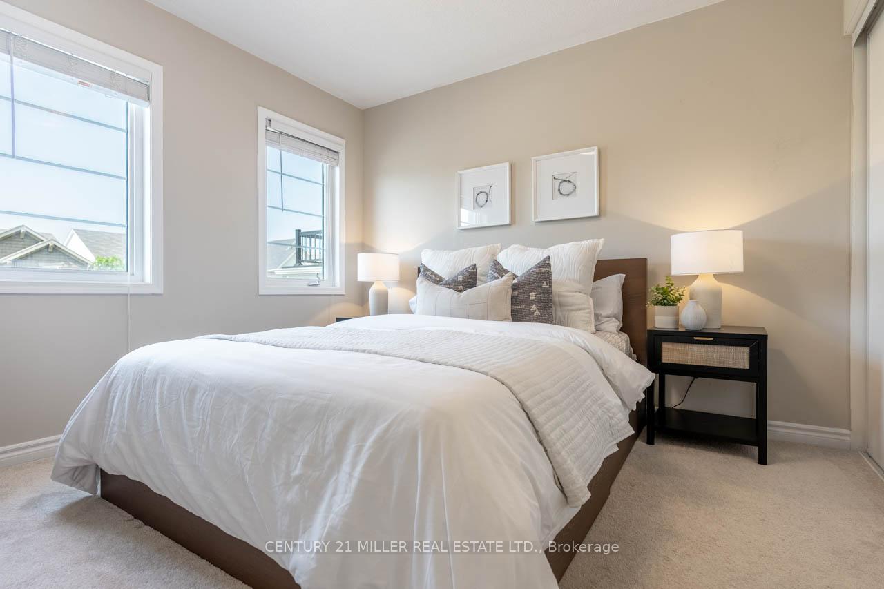 Photo 19 of 1249 Duignan Crescent, Milton, Ford — HOMEH