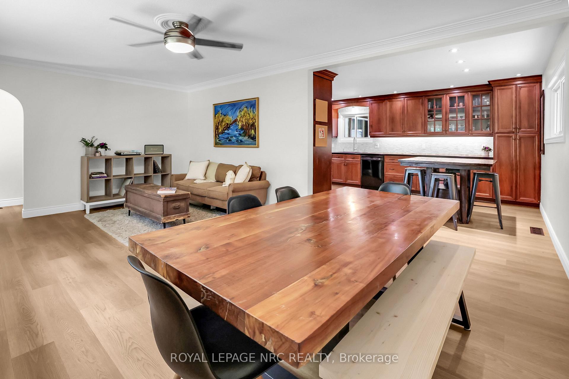 Photo 4 of 577 Canboro Road, Pelham, Fenwick — HOMEH