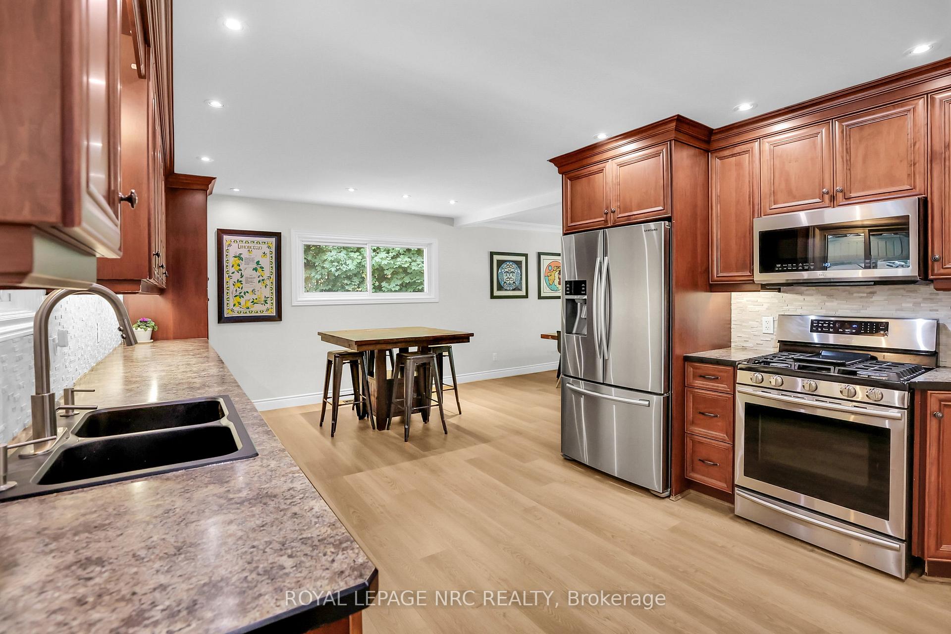 Photo 7 of 577 Canboro Road, Pelham, Fenwick — HOMEH