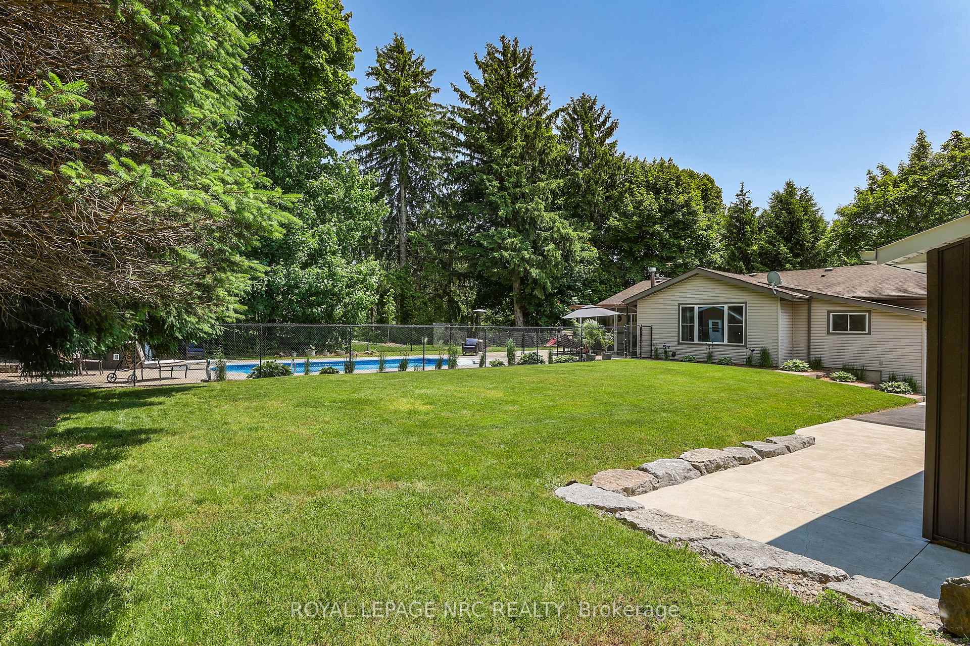 Photo 41 of 577 Canboro Road, Pelham, Fenwick — HOMEH