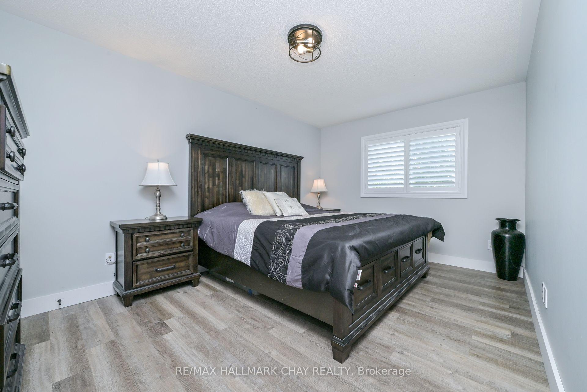 Photo 15 of 8 Gray Avenue, New Tecumseth, Alliston — HOMEH