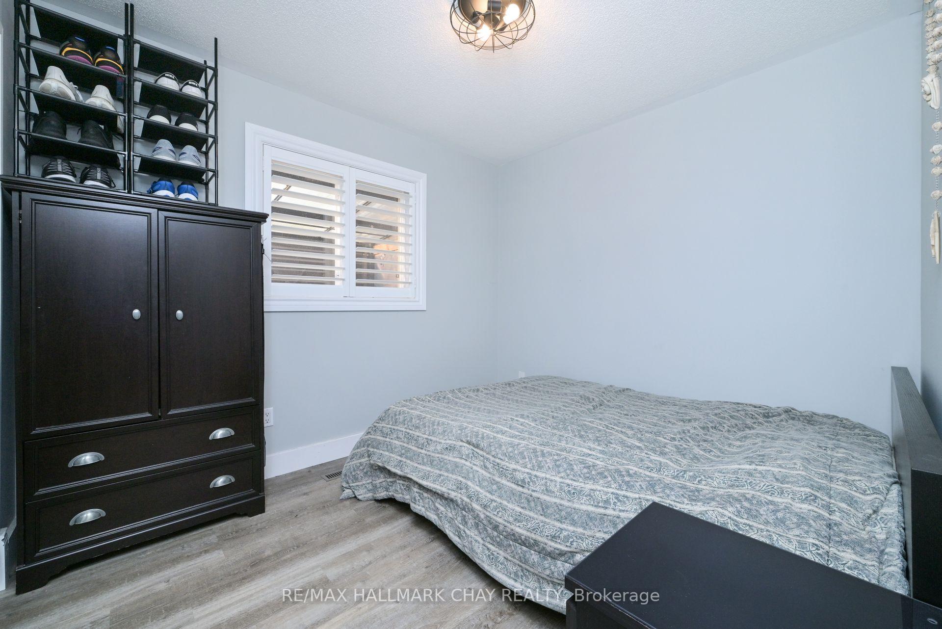 Photo 21 of 8 Gray Avenue, New Tecumseth, Alliston — HOMEH