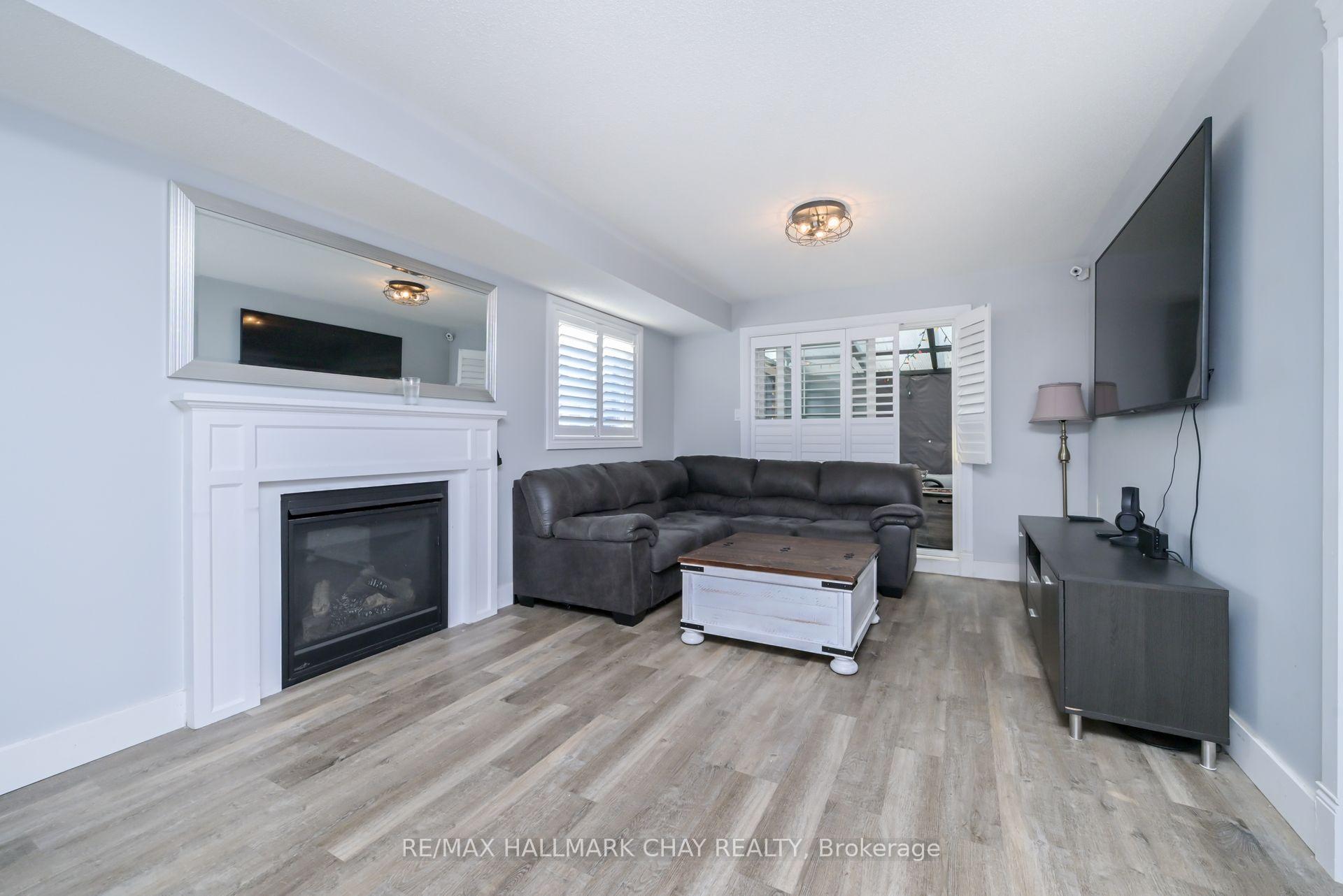 Photo 24 of 8 Gray Avenue, New Tecumseth, Alliston — HOMEH