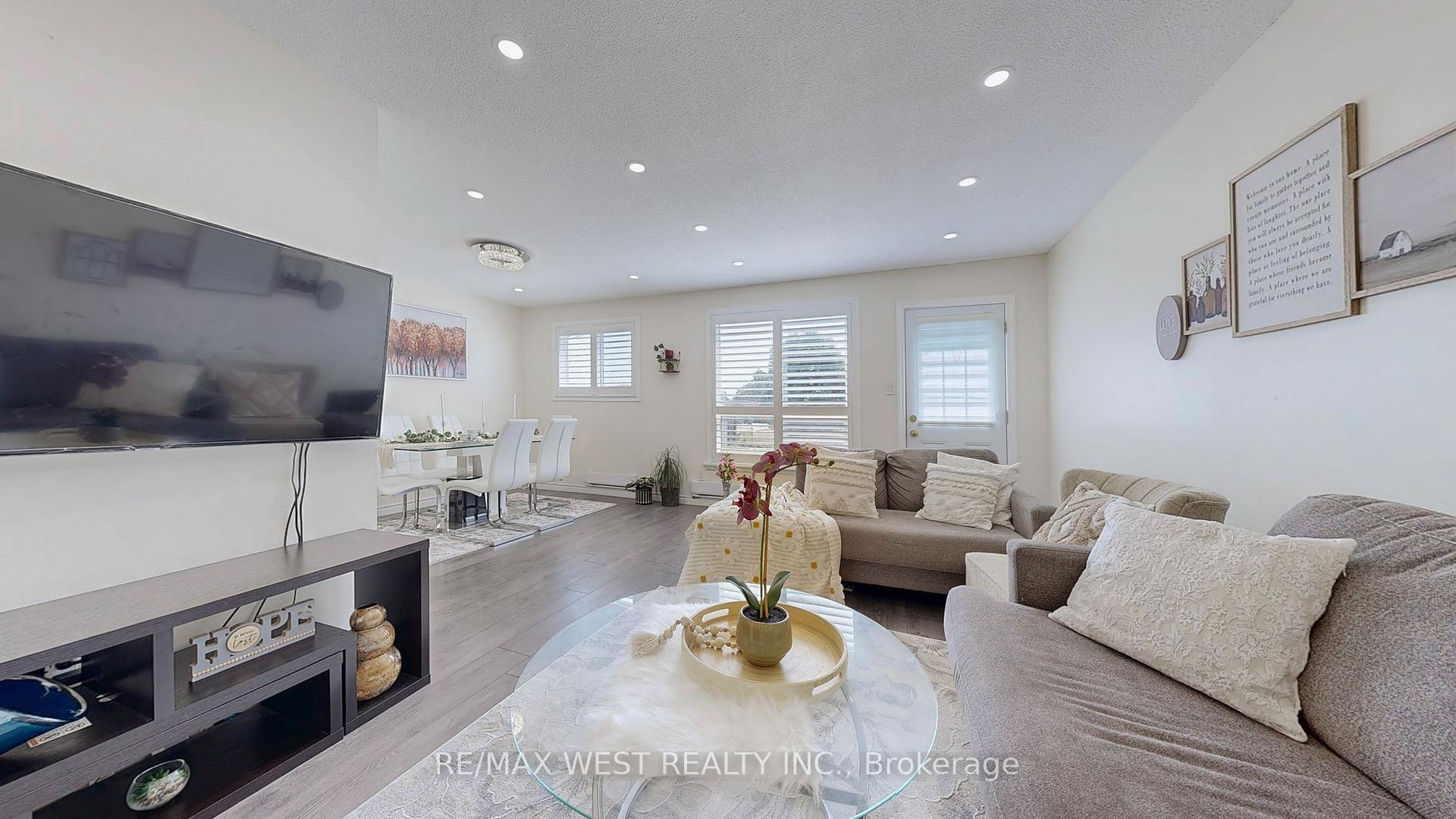 Photo 8 of 325 Killarney Court, Oshawa, Lakeview — HOMEH