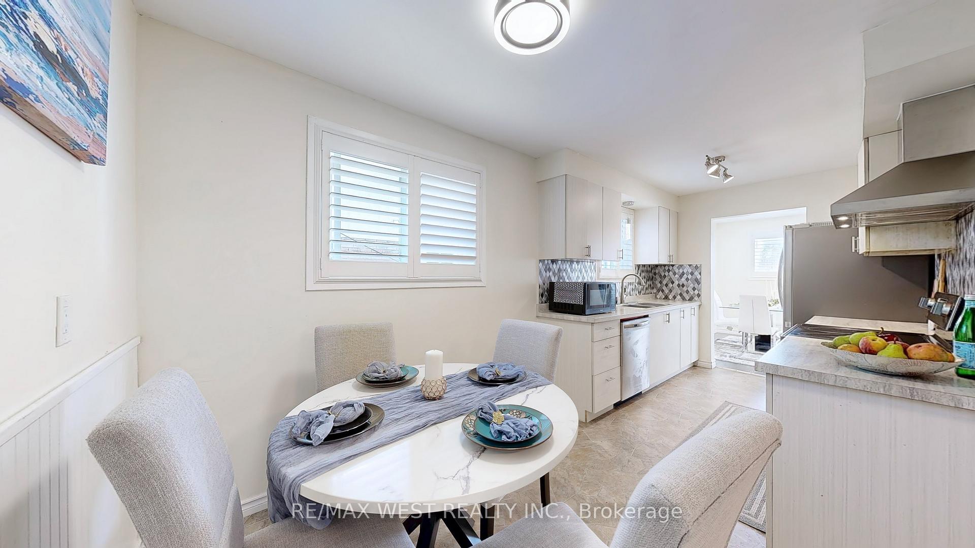 Photo 17 of 325 Killarney Court, Oshawa, Lakeview — HOMEH