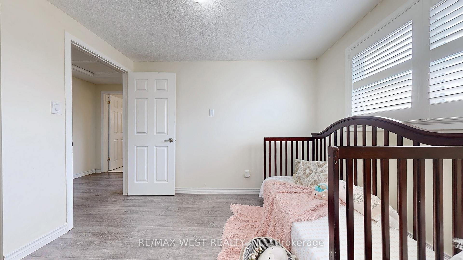 Photo 34 of 325 Killarney Court, Oshawa, Lakeview — HOMEH