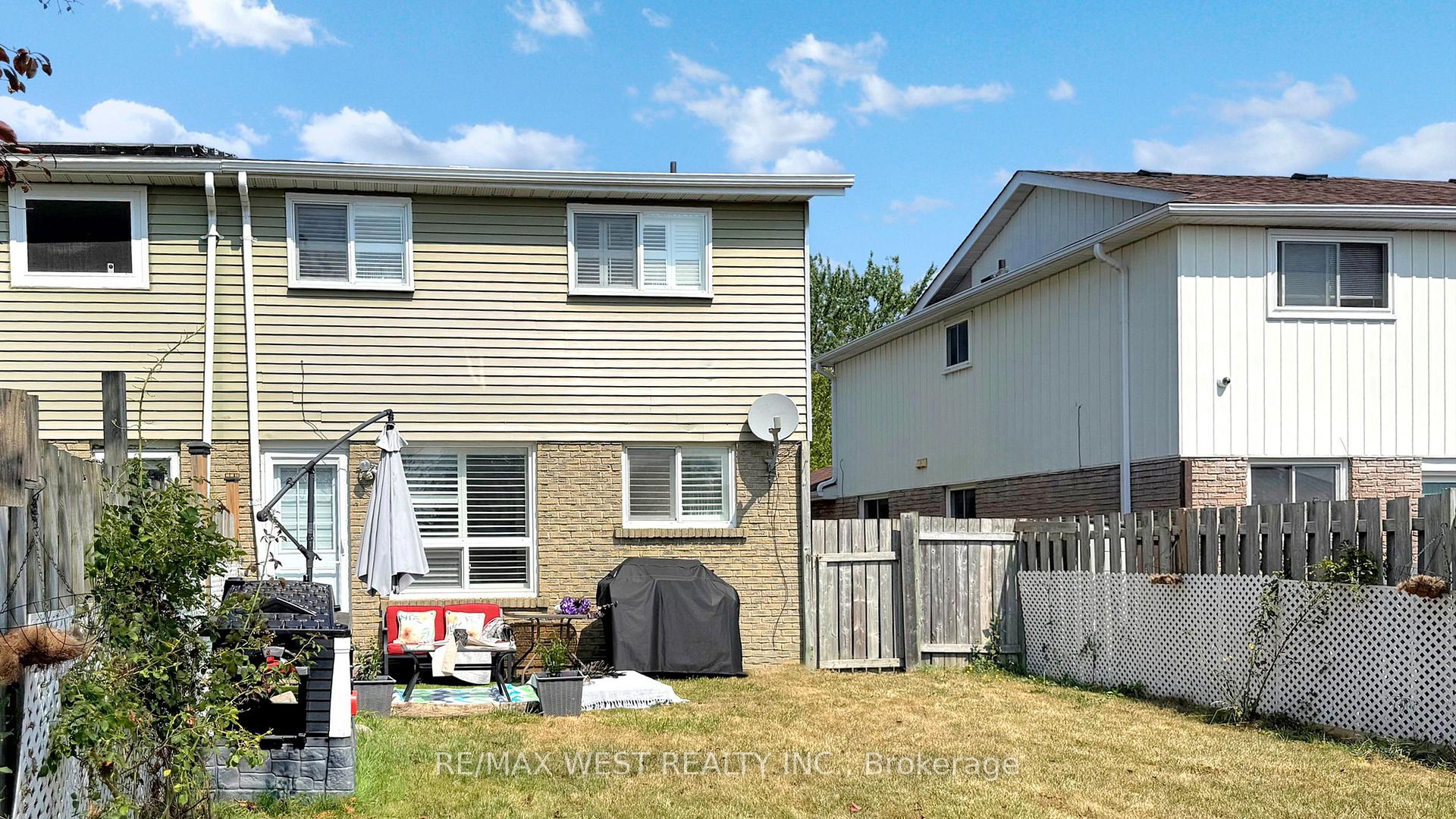 Photo 45 of 325 Killarney Court, Oshawa, Lakeview — HOMEH