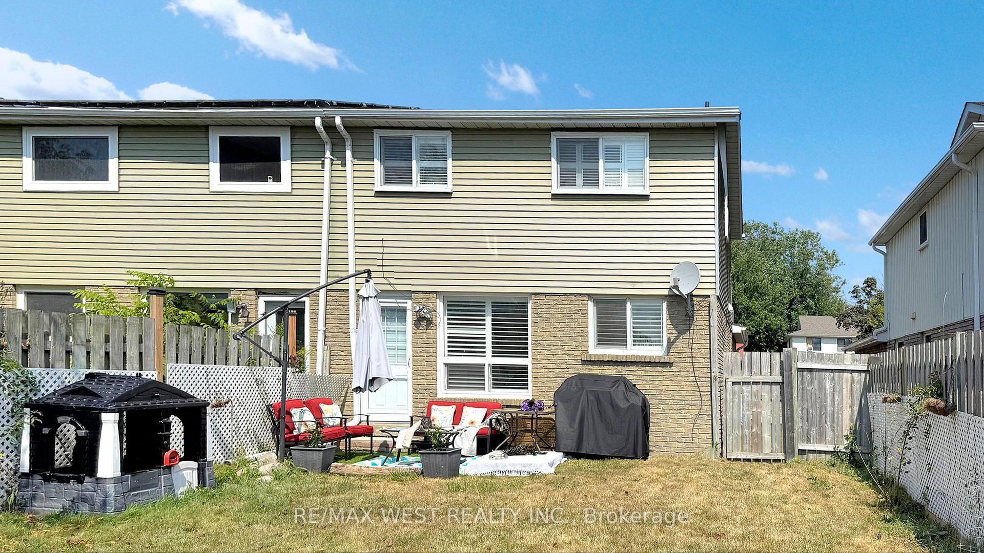 Photo 47 of 325 Killarney Court, Oshawa, Lakeview — HOMEH