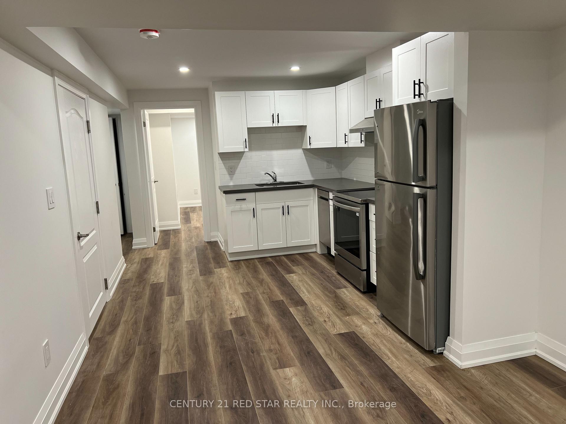 Photo 13 of Unit Basement, 1025 Holdsworth Crescent, Milton, Coates — HOMEH