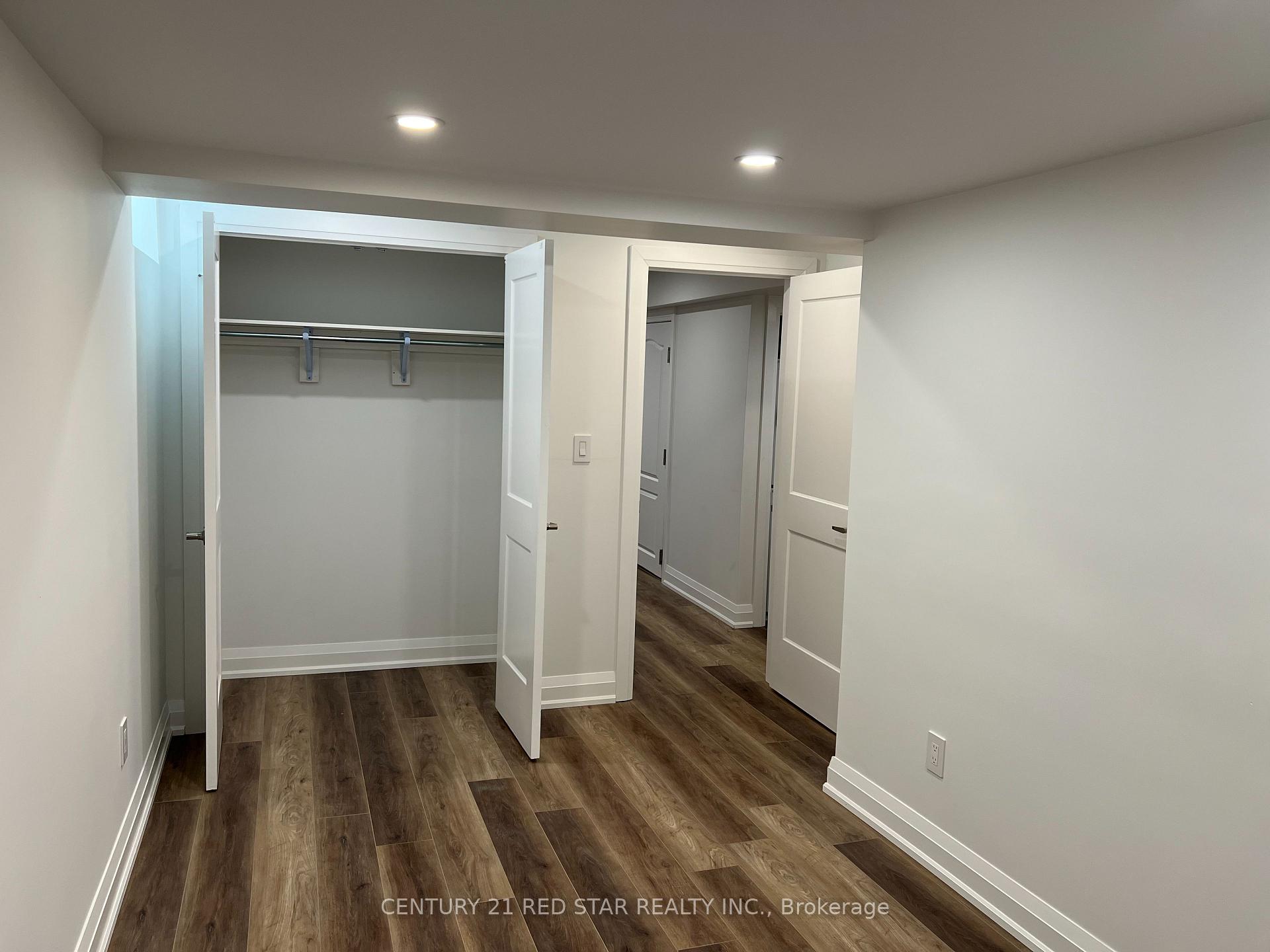 Photo 12 of Unit Basement, 1025 Holdsworth Crescent, Milton, Coates — HOMEH